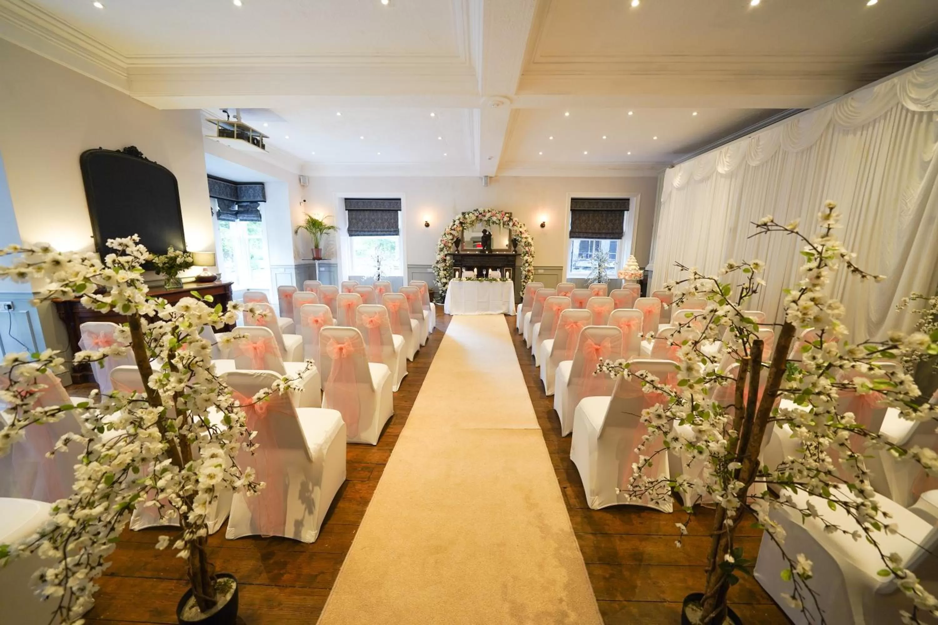 wedding in Gwydyr Hotel