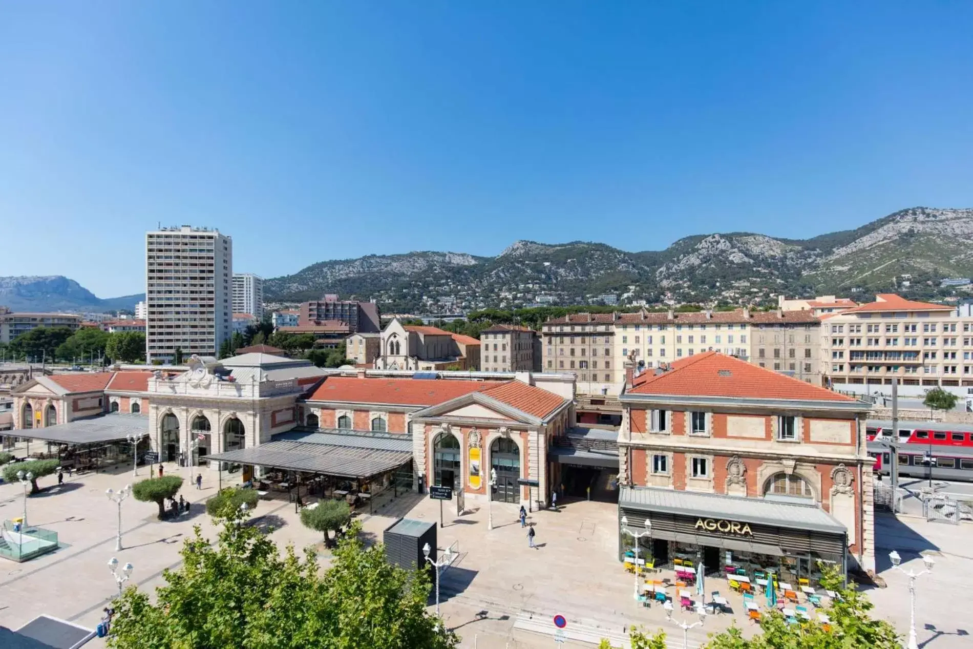 City view in The Originals Boutique, Grand Hôtel de la Gare, Toulon