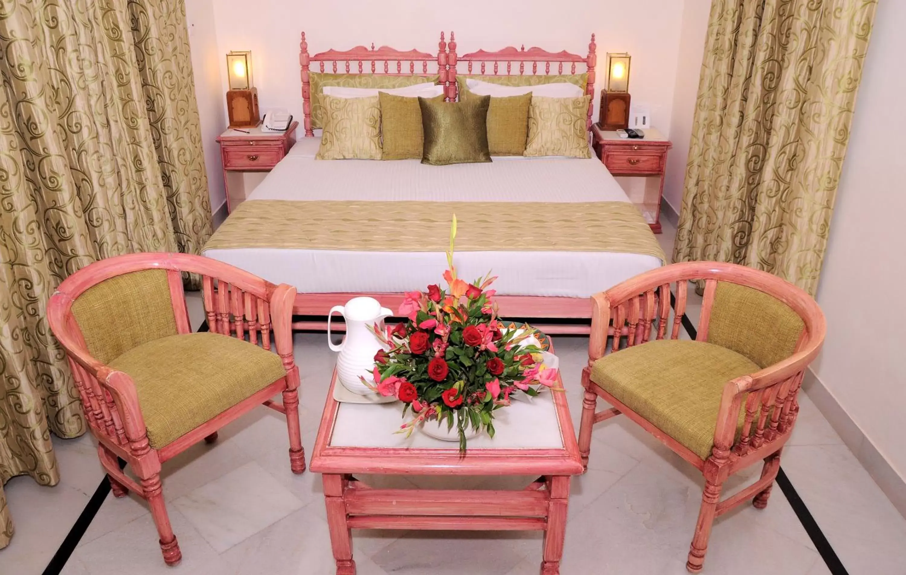 Bedroom, Bed in Garden Hotel by HRH Group of Hotels
