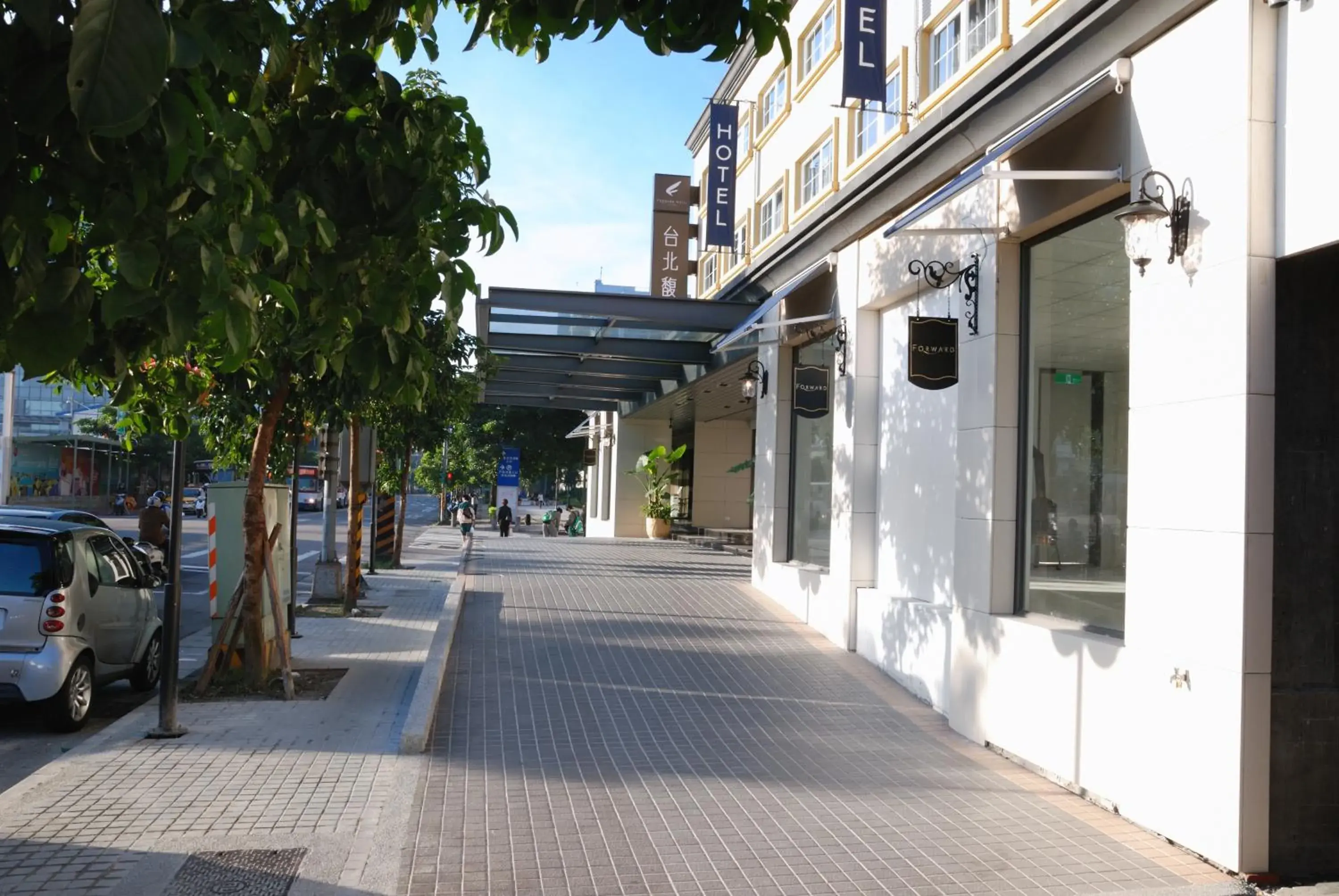 Facade/entrance in Forward Hotel Nangang