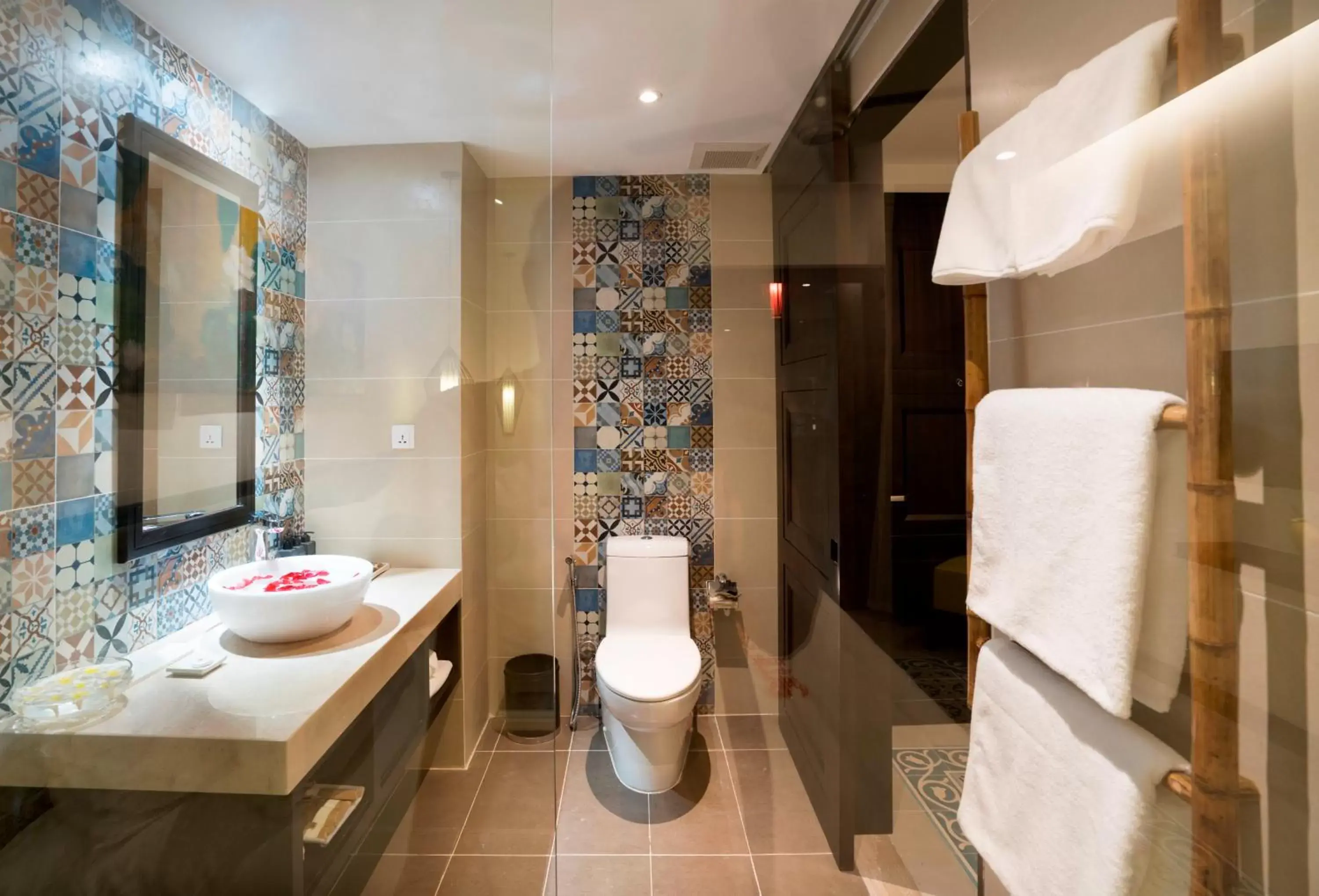 Shower, Bathroom in SENVILA Boutique Resort & Spa