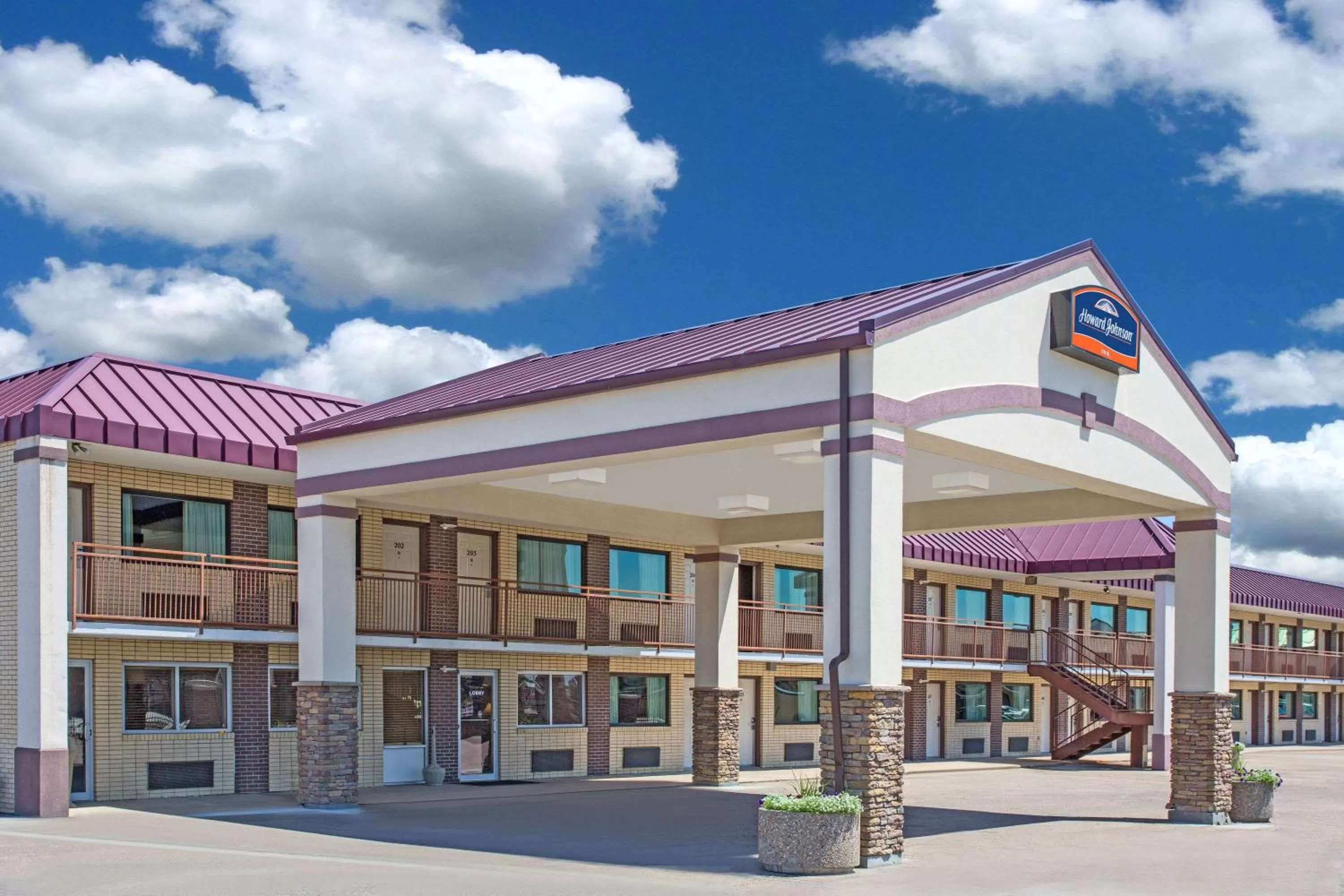 Property building in North Platte Inn and Suites