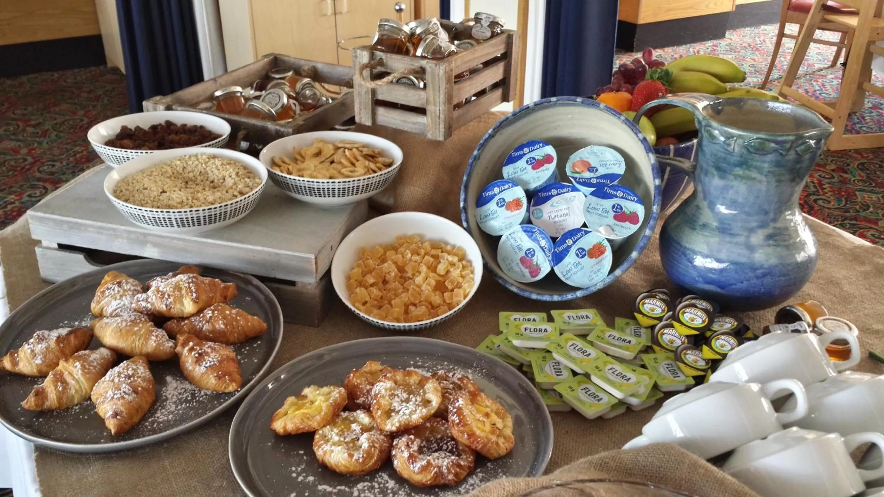 Food in The Riviera Hotel & Apartments - Alum Chine