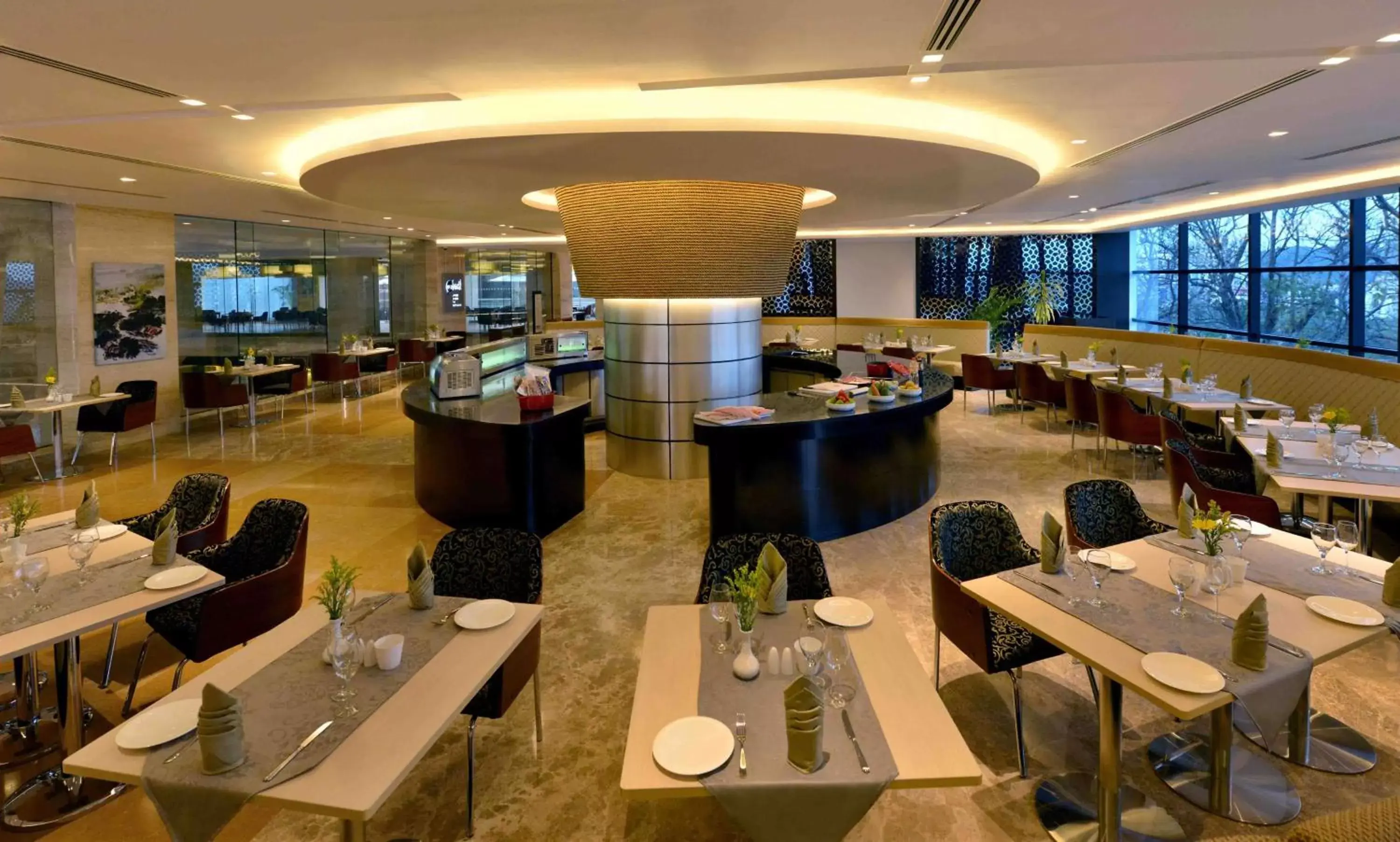 Restaurant/places to eat in Radisson Blu Chattogram Bay View Restaurant/places to eat in Radisson Blu Chattogram Bay View