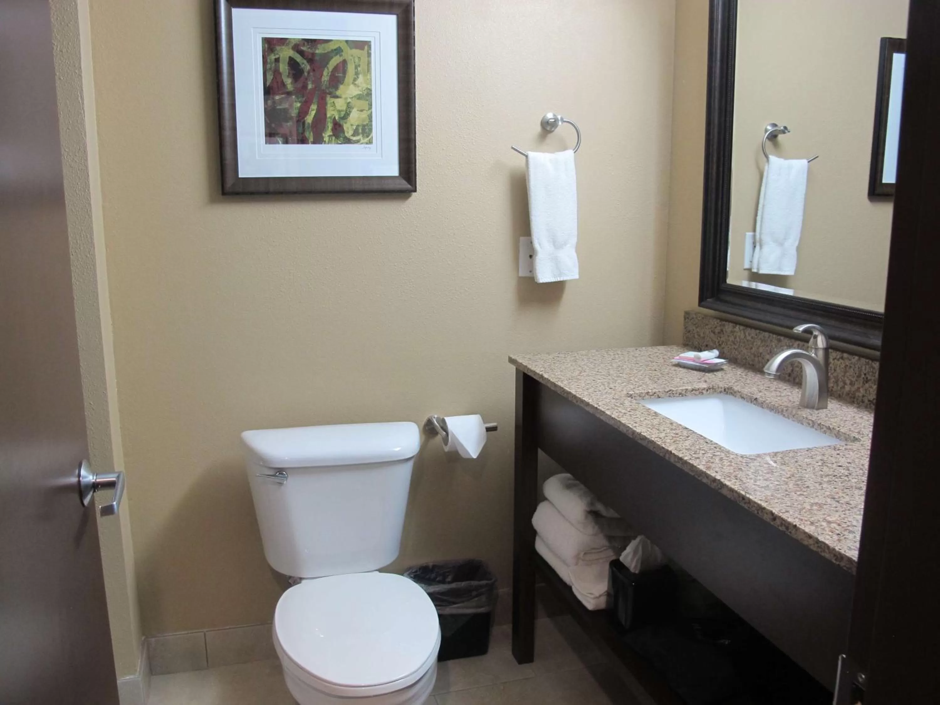 Bathroom in Best Western Woodland Inn