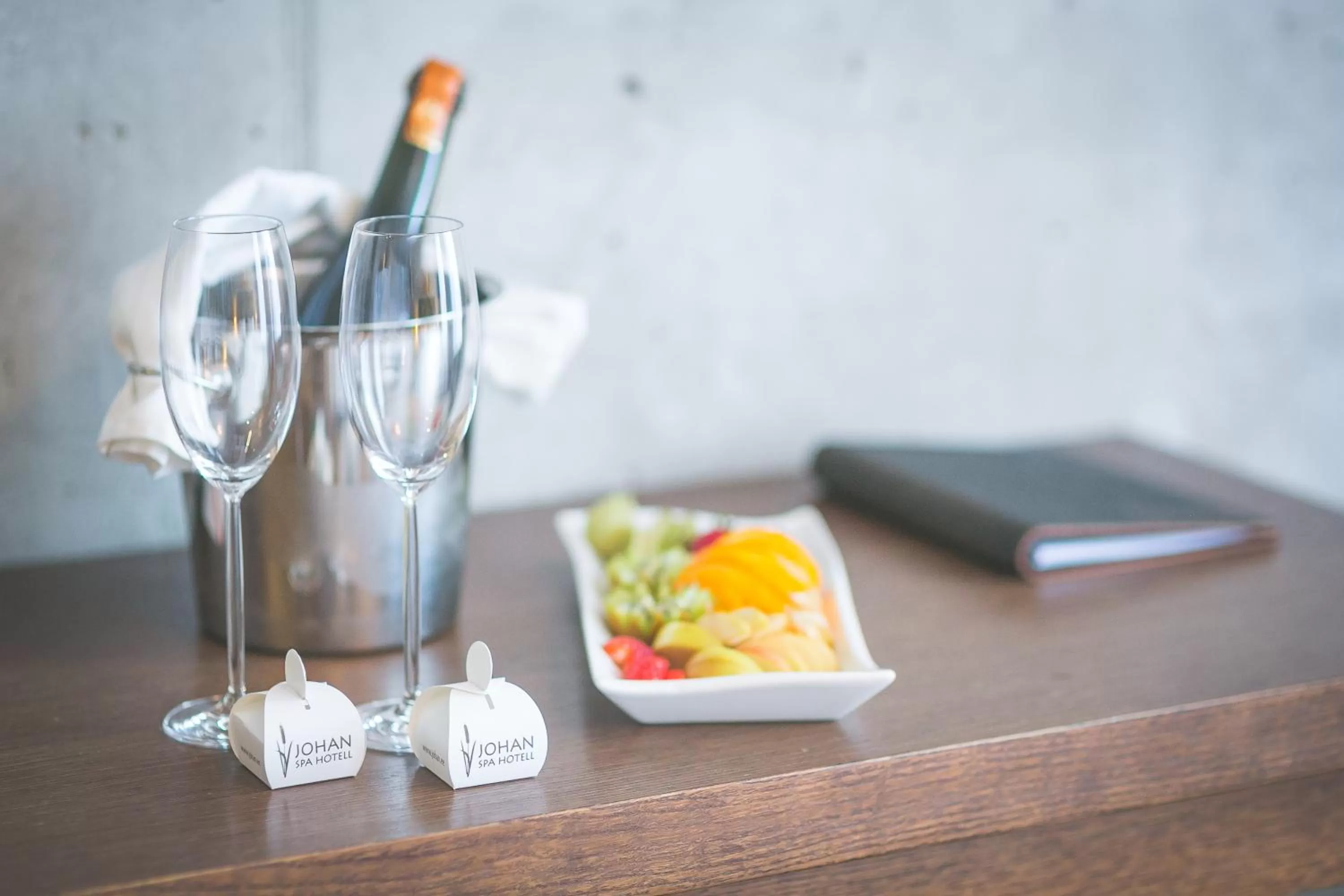 Food and drinks in Johan Design & SPA Hotel