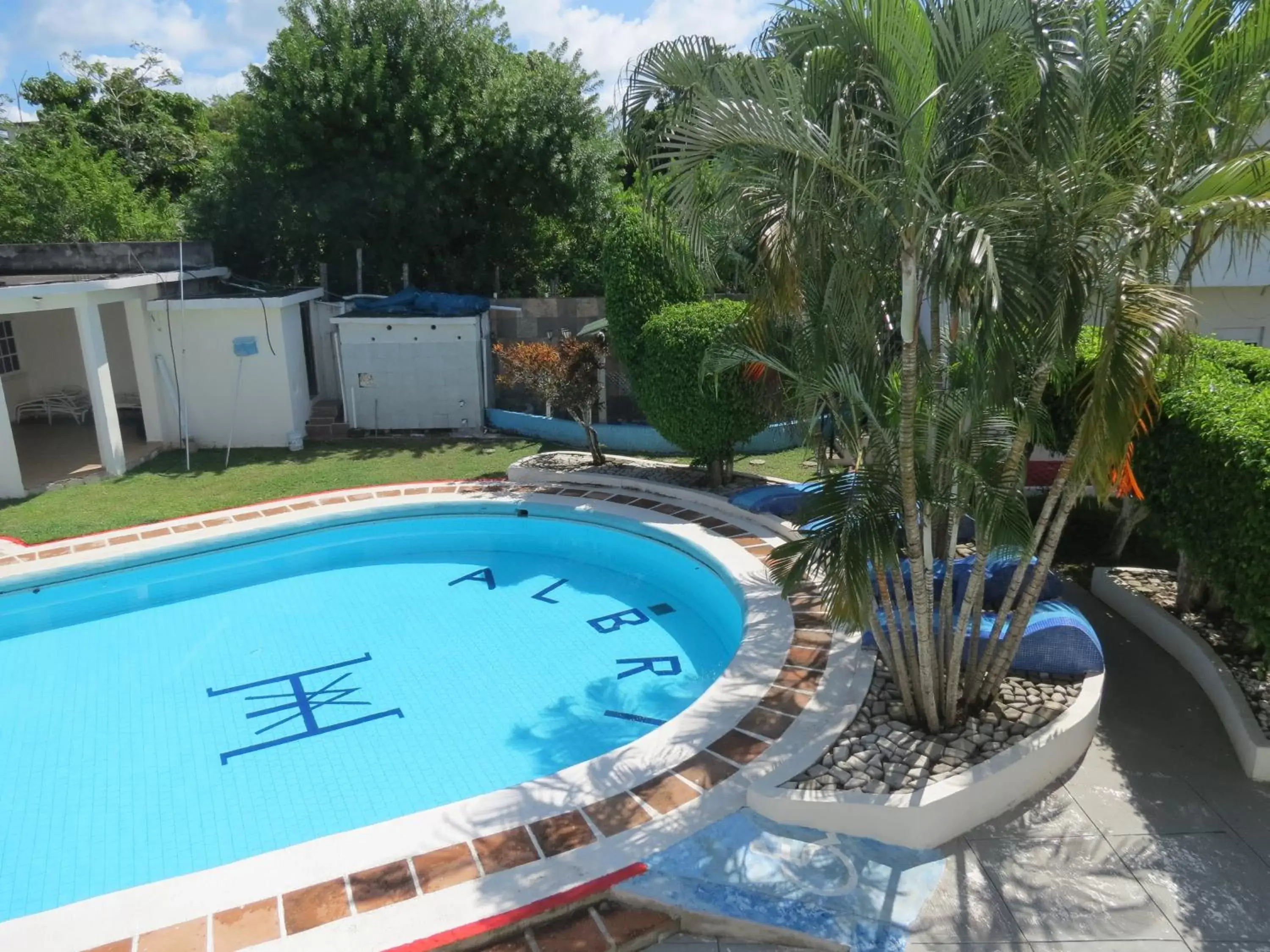 Pool view, Swimming Pool in Hotel Albri by Rotamundos