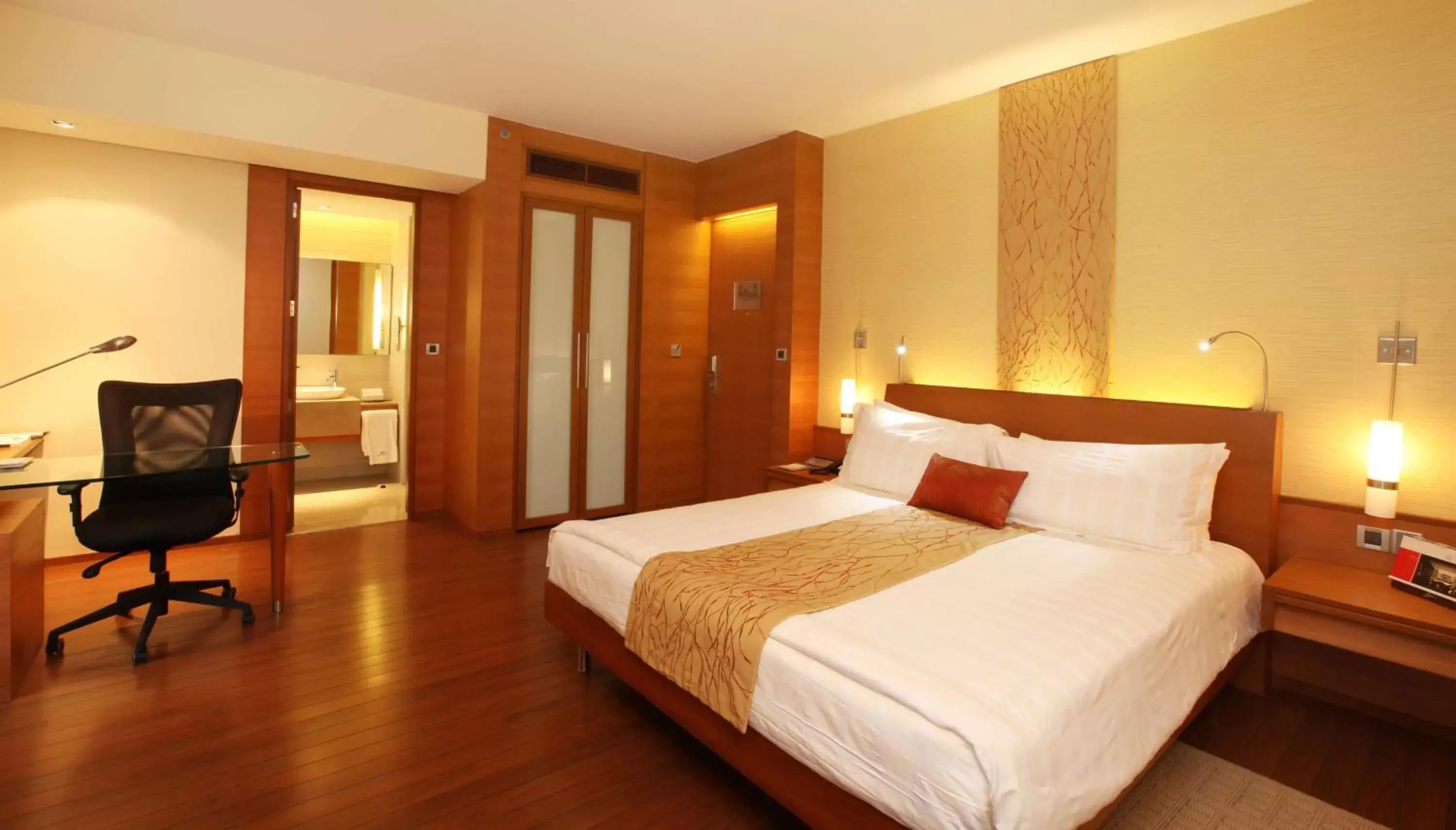 Bedroom, Bed in Hyatt Pune