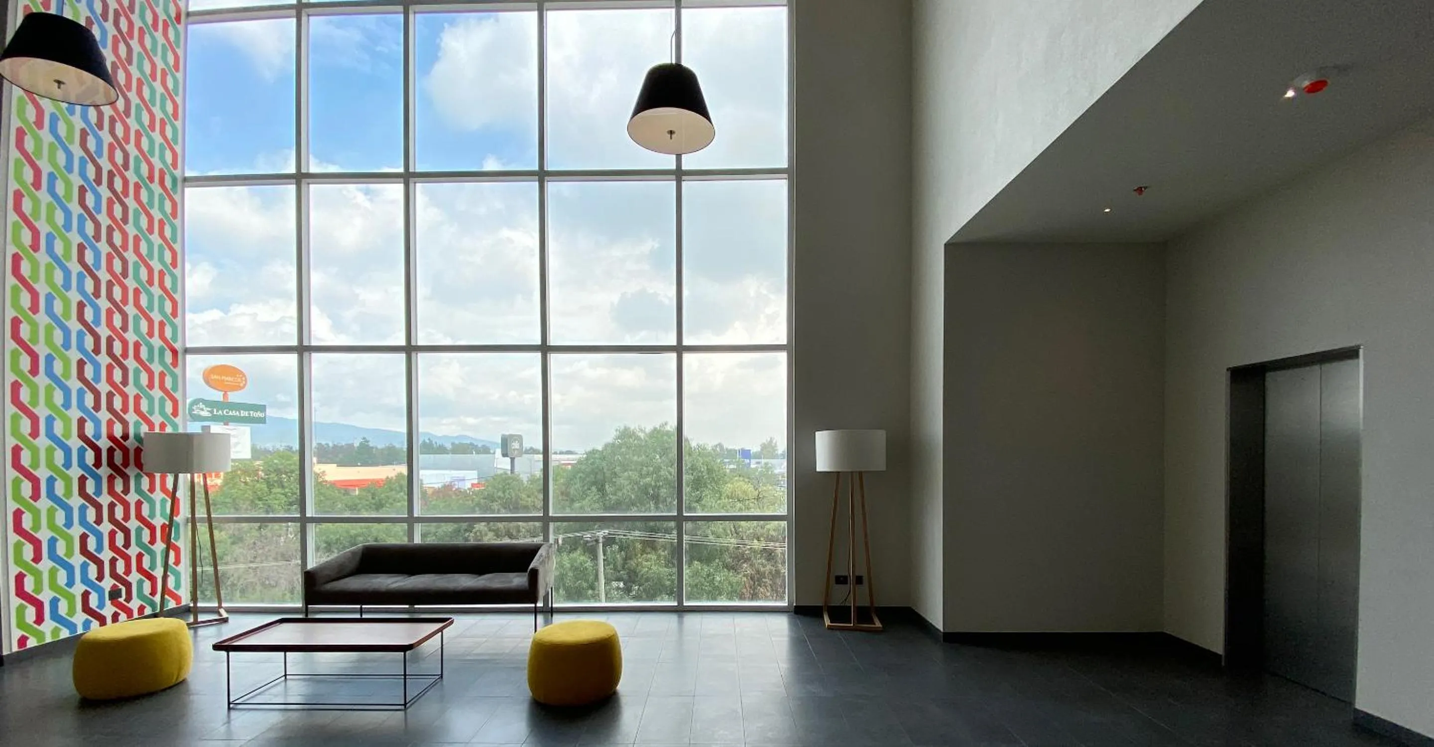 Lobby or reception in Hotel MX mas cuautitlan Izcalli, Trademark by Wyndham