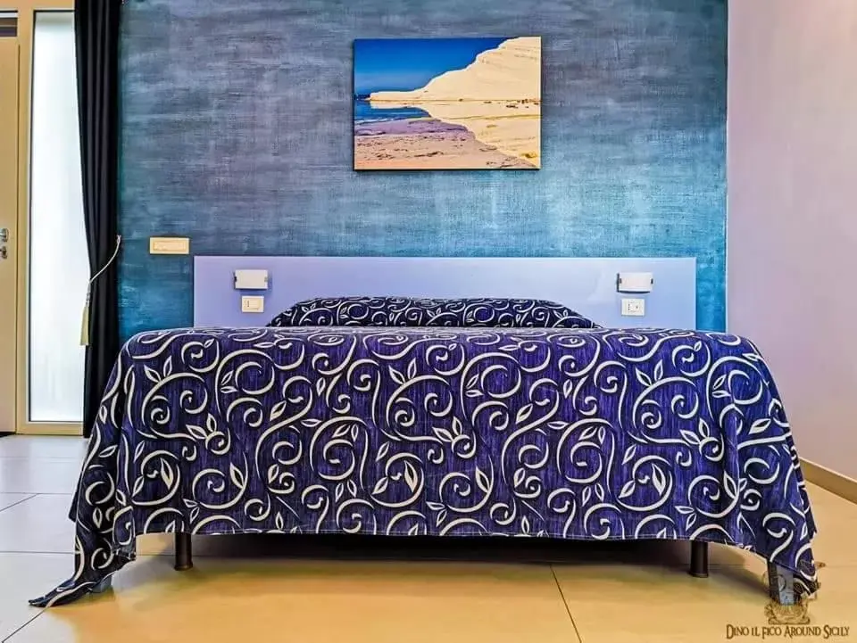 Quadruple Room with Sea View in B&B L'EDEN DI CAPO BIANCO Quadruple Room with Sea View in B&B L'EDEN DI CAPO BIANCO