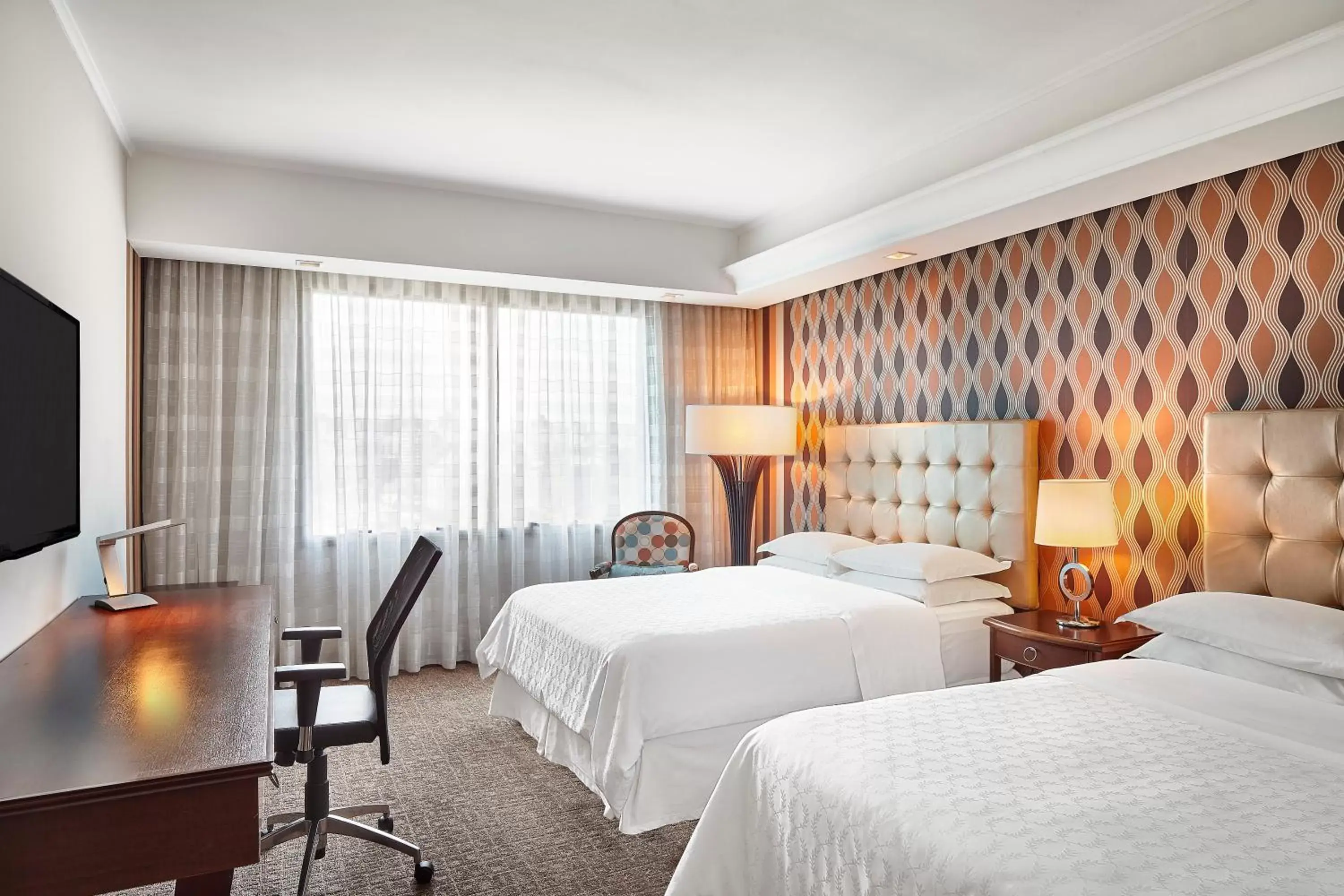 Photo of the whole room, Bed in Hilton Porto Alegre, Brazil