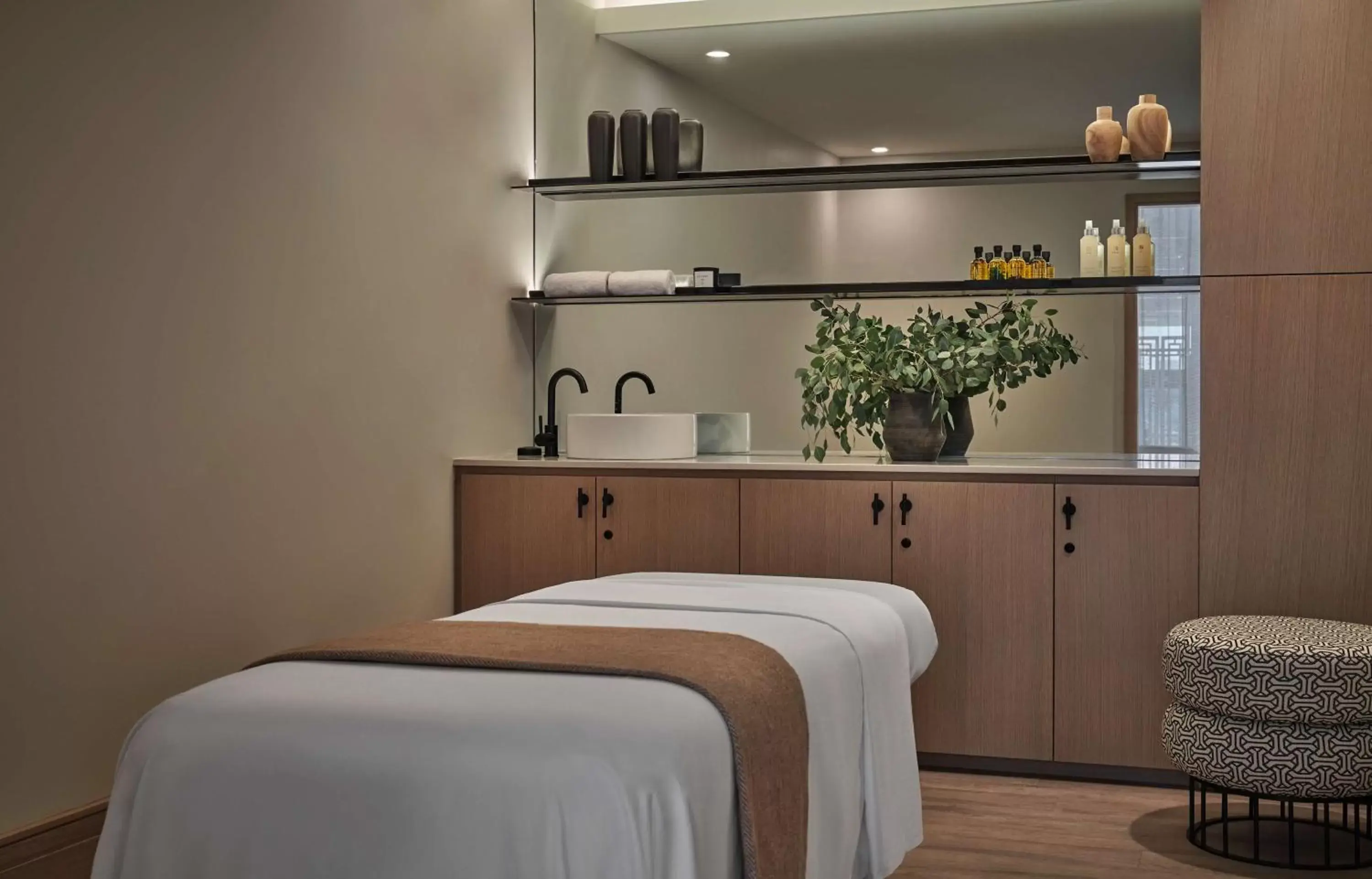 Spa and wellness centre/facilities, Bed in Pendry Washington DC - The Wharf