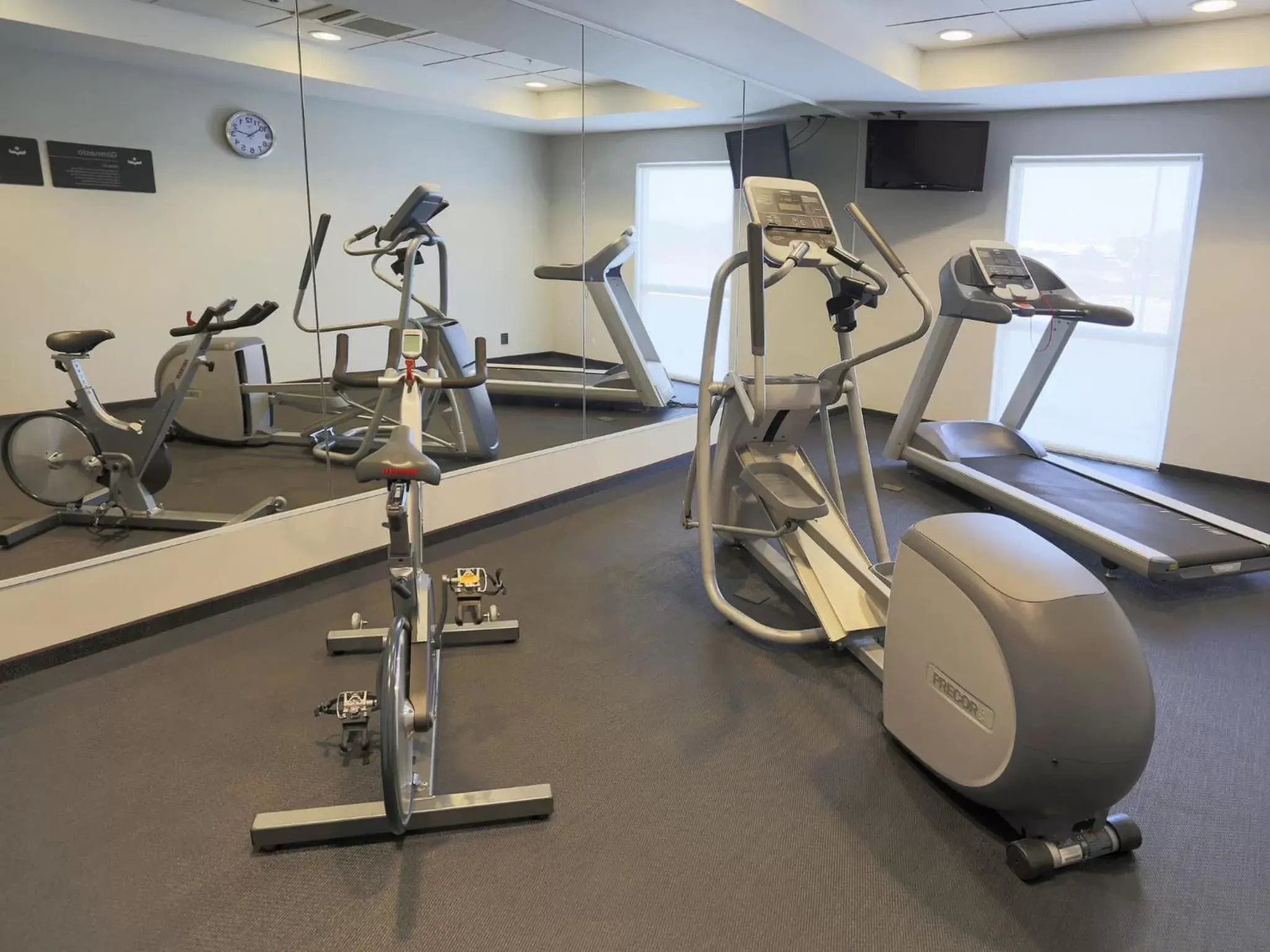 Fitness centre/facilities, Fitness Center/Facilities in City Express by Marriott Salina Cruz