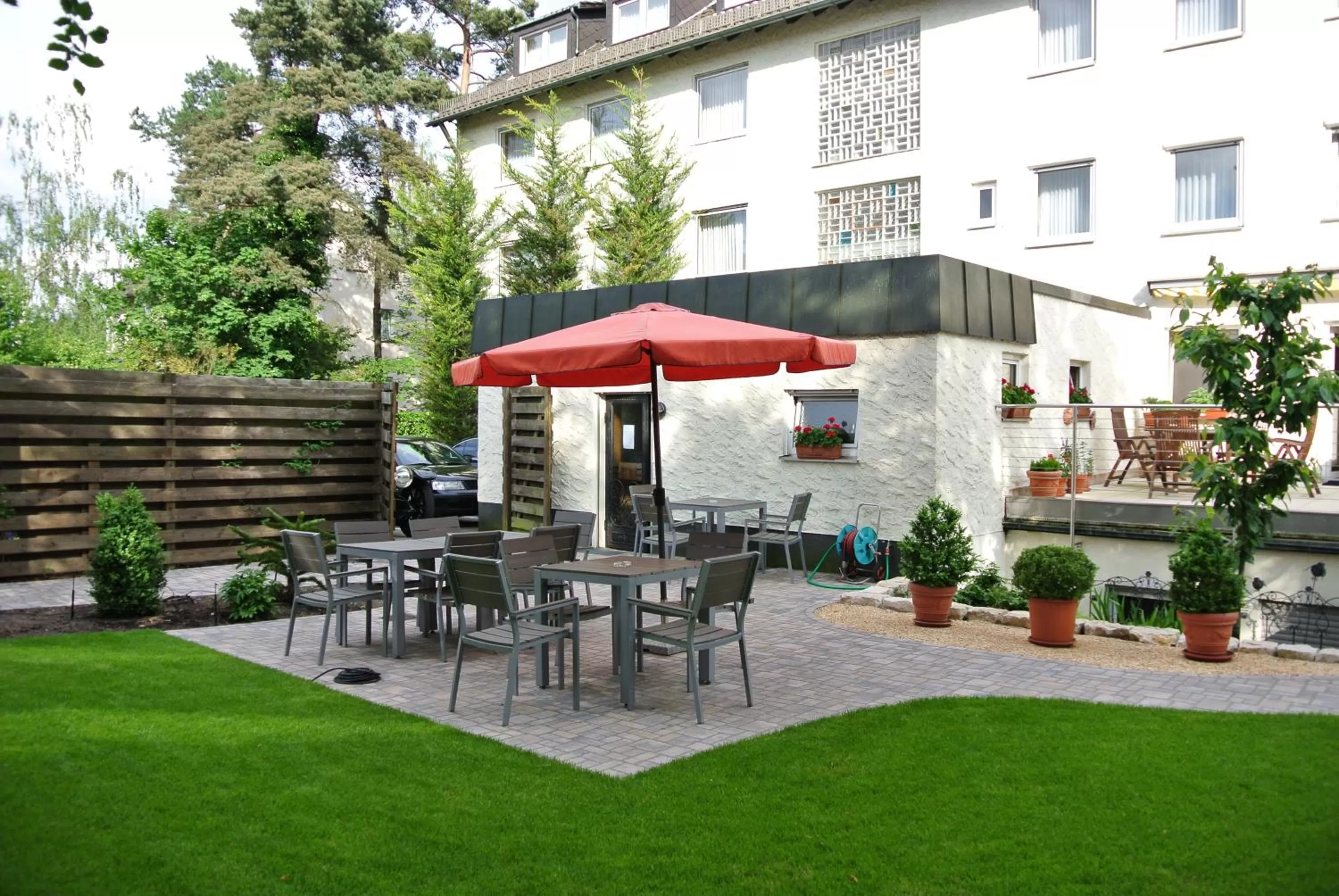 Garden in Nürnberger Trichter Family-Business Hotel Garni