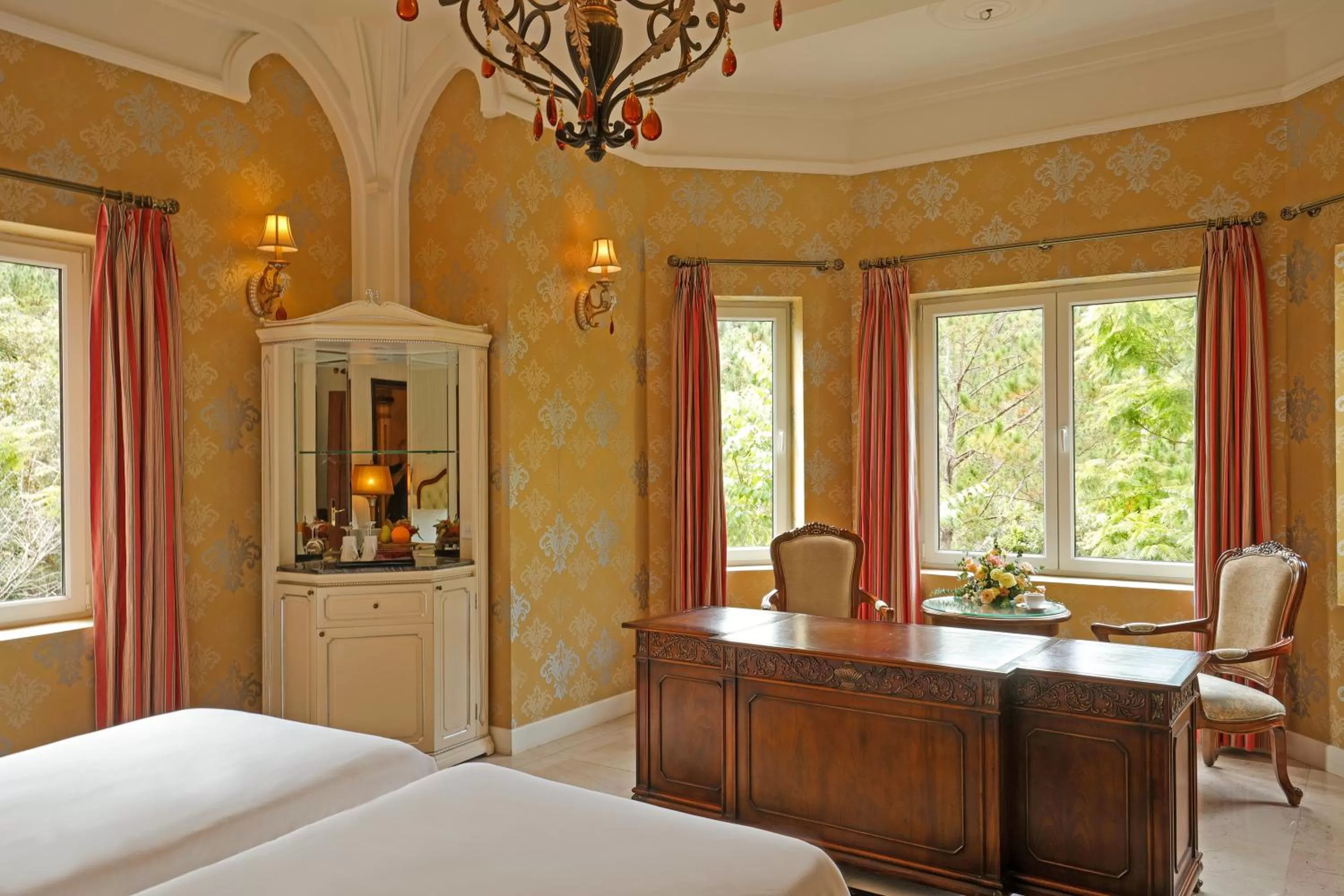 View (from property/room), Bed in Dalat Edensee Lake Resort & Spa