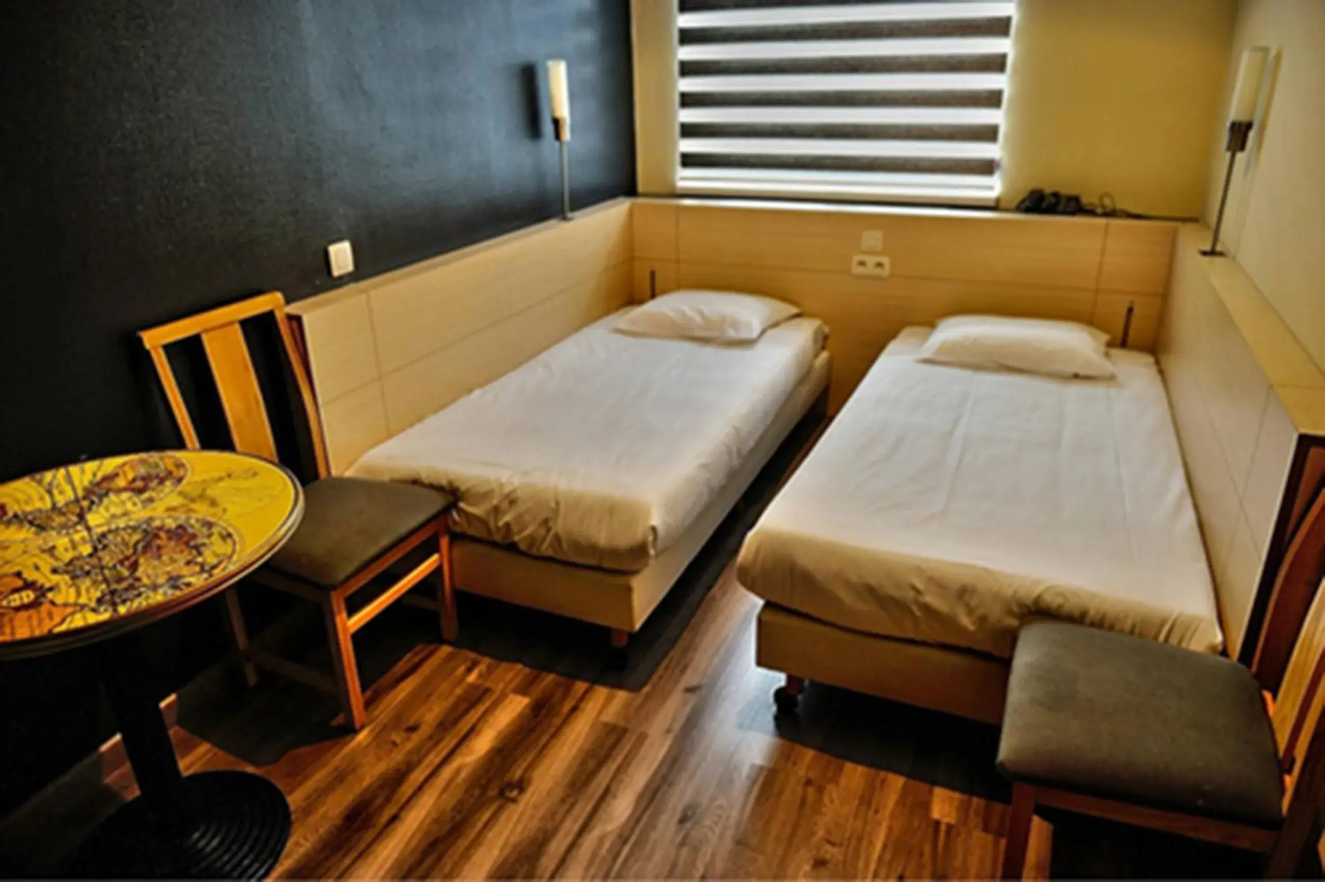 Twin Room in Hotel Aviation