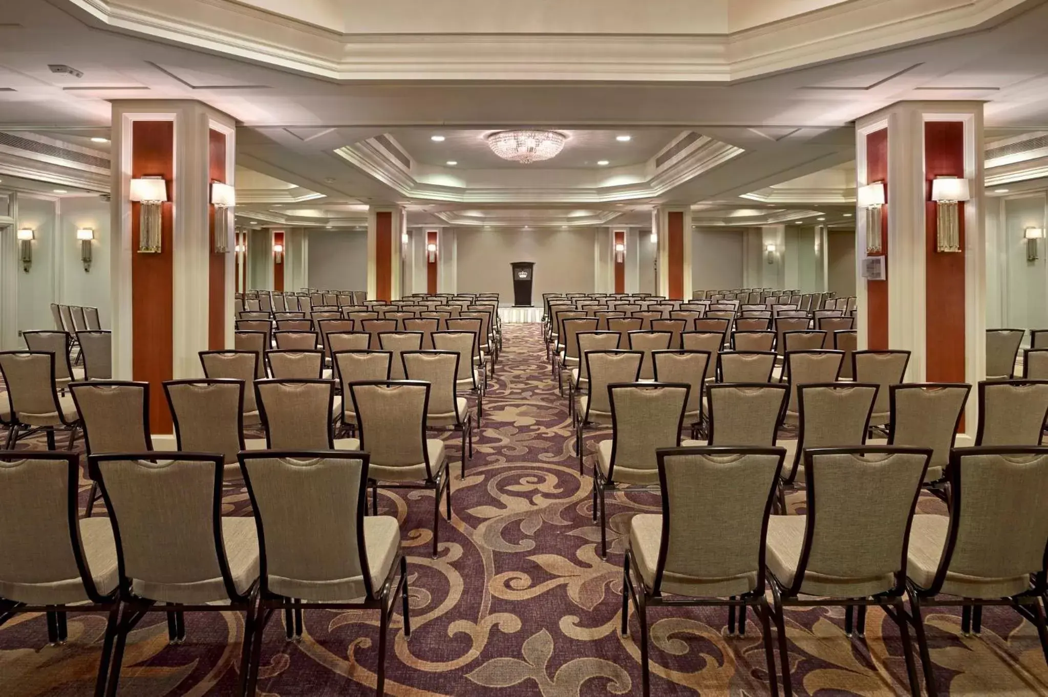 Banquet/Function facilities in The Omni King Edward Hotel