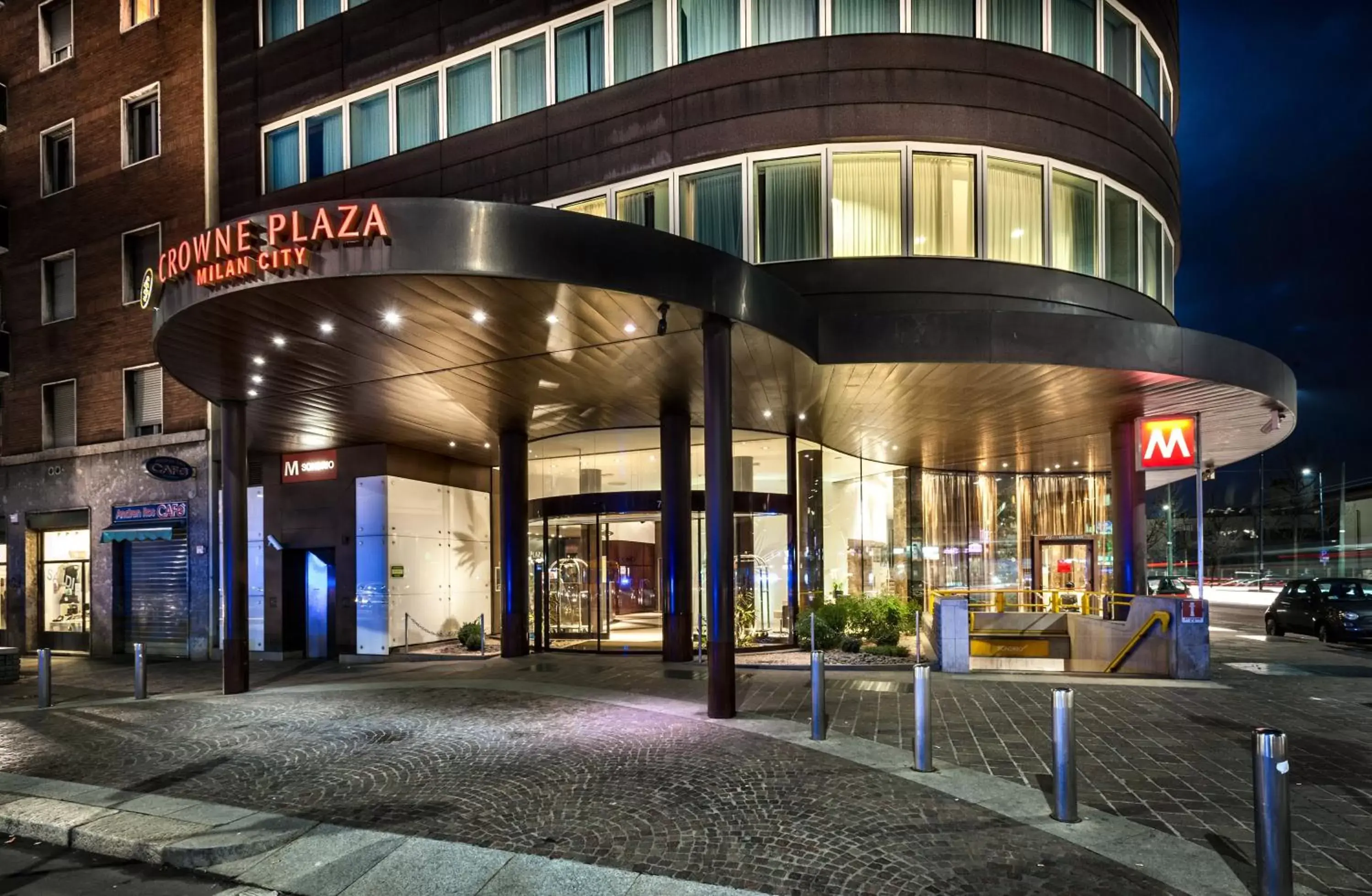 Property building, Facade/Entrance in Crowne Plaza Milan City, an IHG Hotel