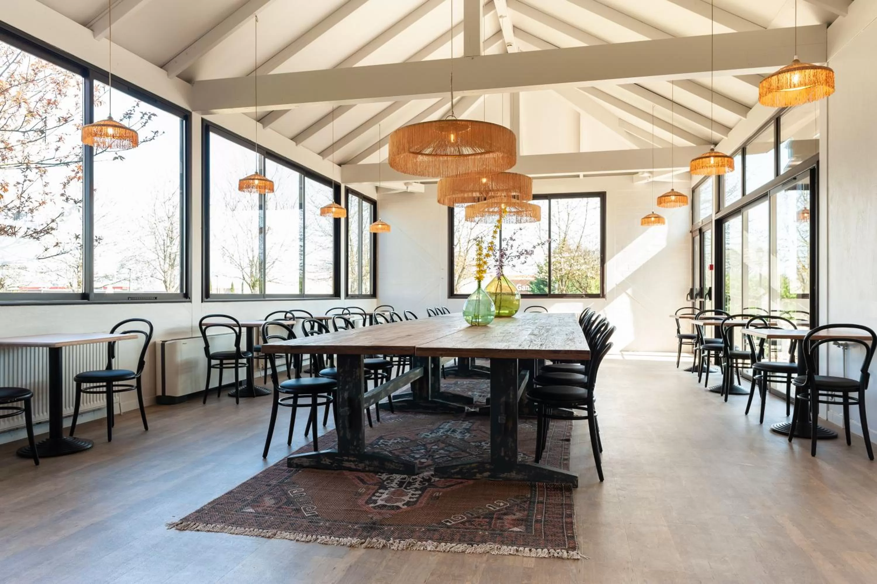 Restaurant/places to eat in Kyriad Nuits Saint Georges Dijon Sud