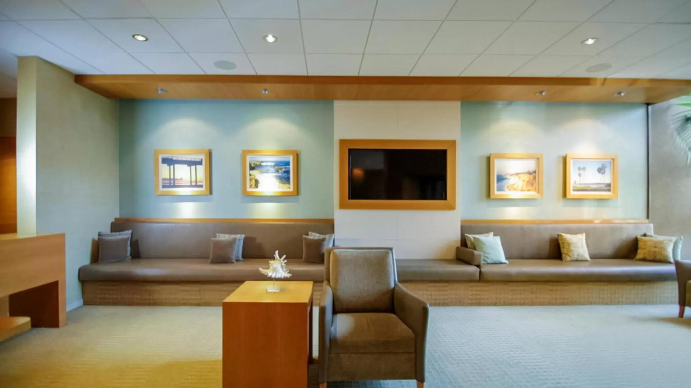 Lobby or reception, Seating Area in Inn by the Sea, La Jolla