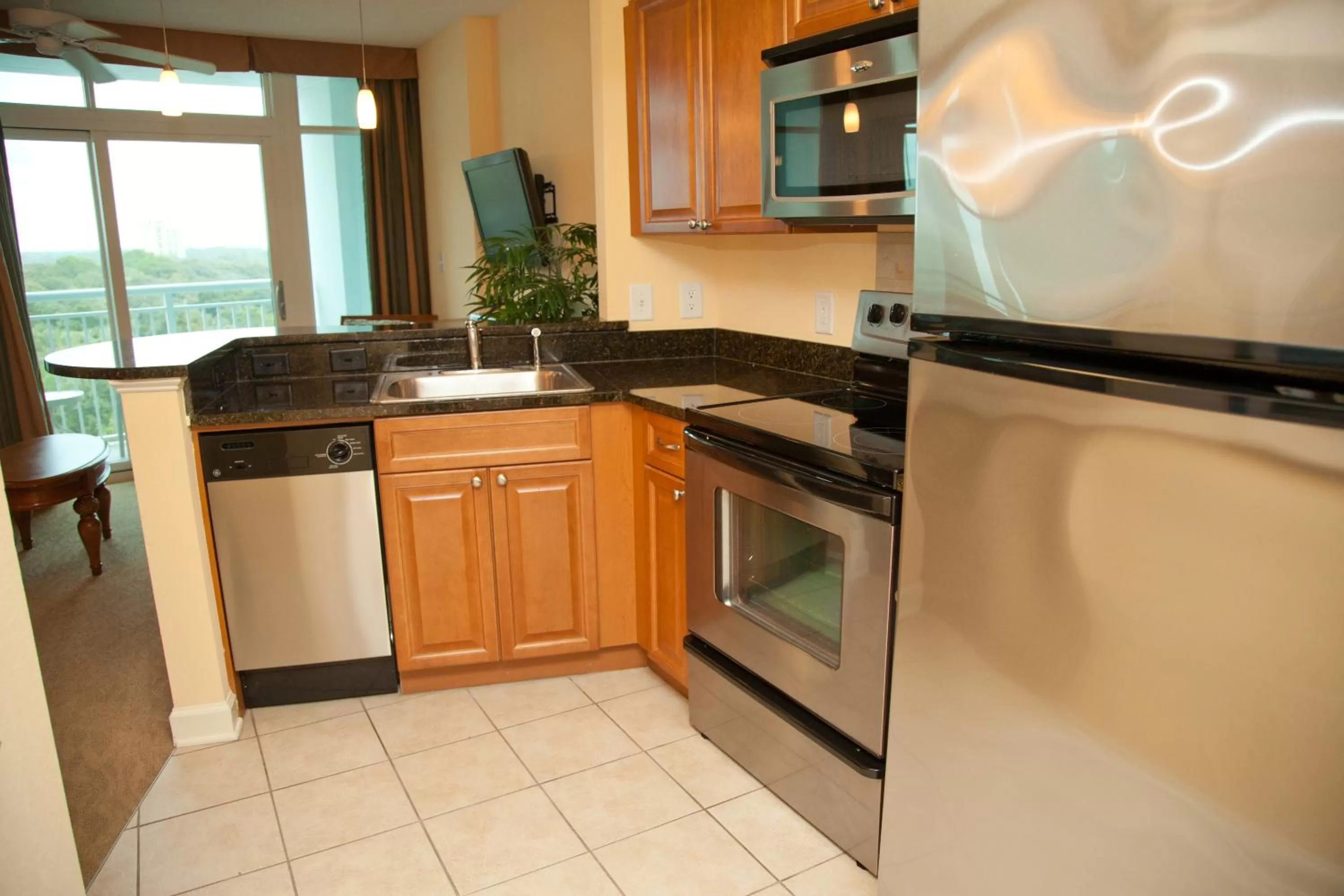 Kitchen or kitchenette, Kitchen/Kitchenette in The Horizon at 77th