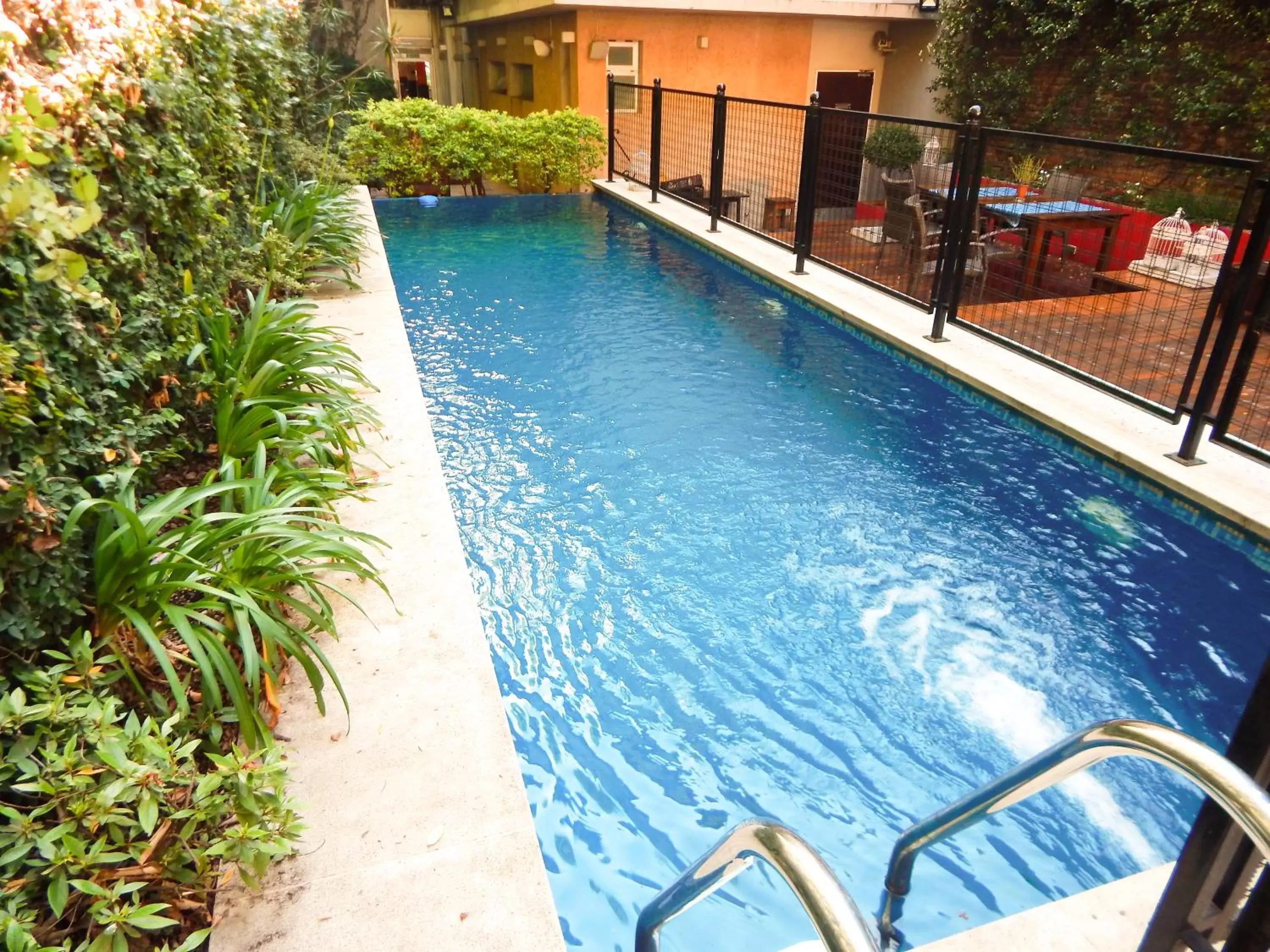 Swimming Pool in Ribera Sur Hotel