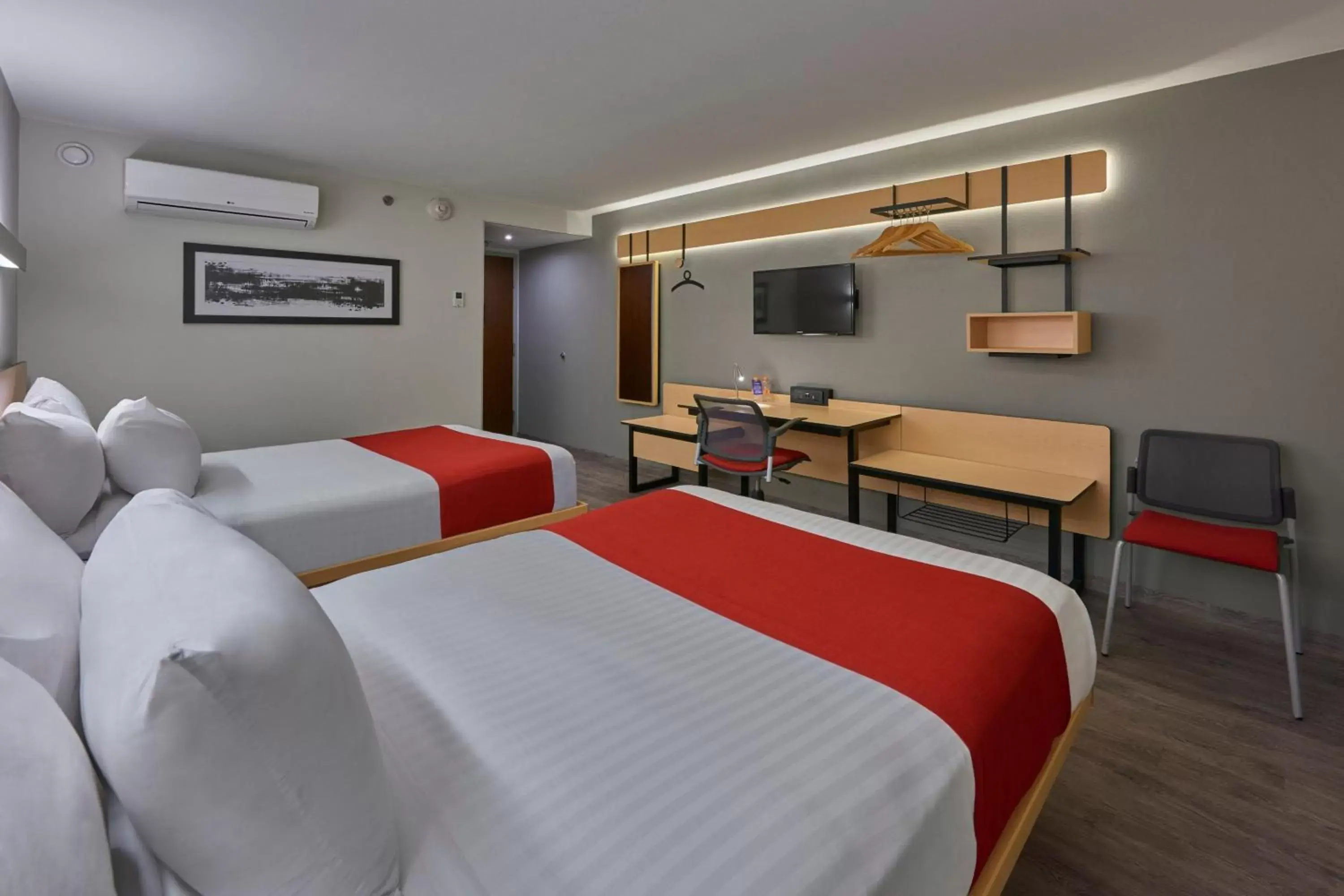 Photo of the whole room in City Express by Marriott Salamanca