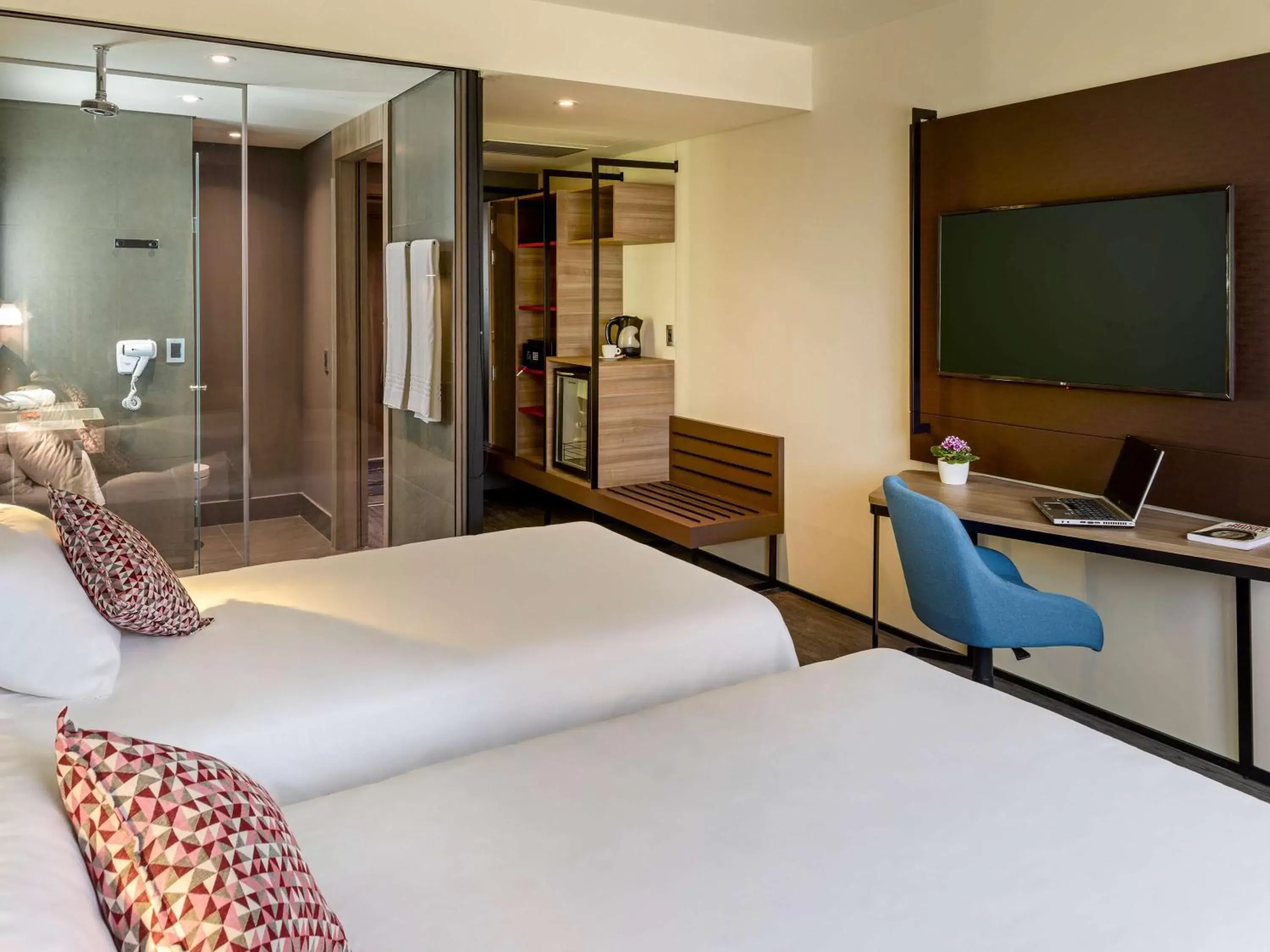 Photo of the whole room, Bed in Novotel Sorocaba