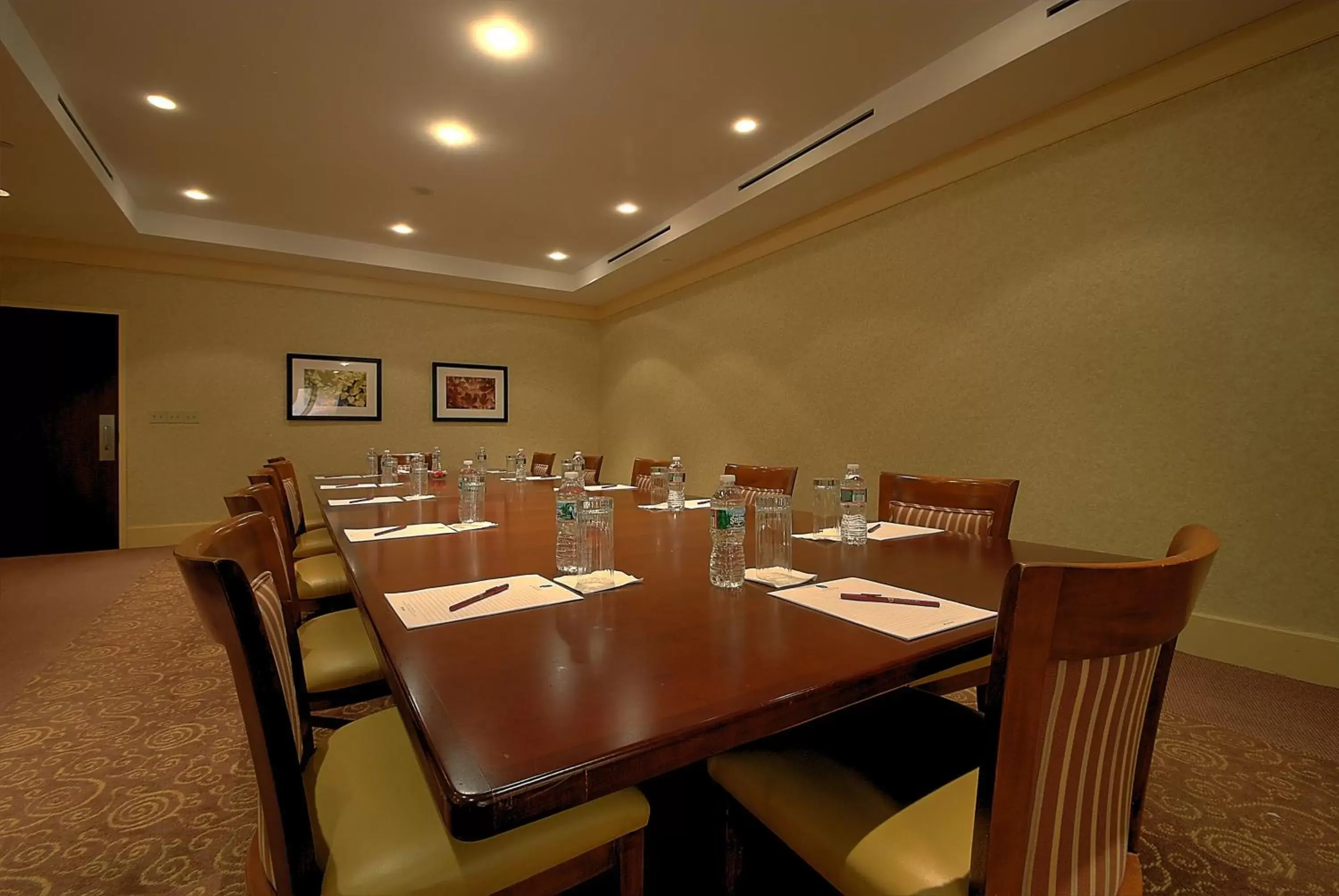 Business facilities in Southbridge Hotel and Conference Center