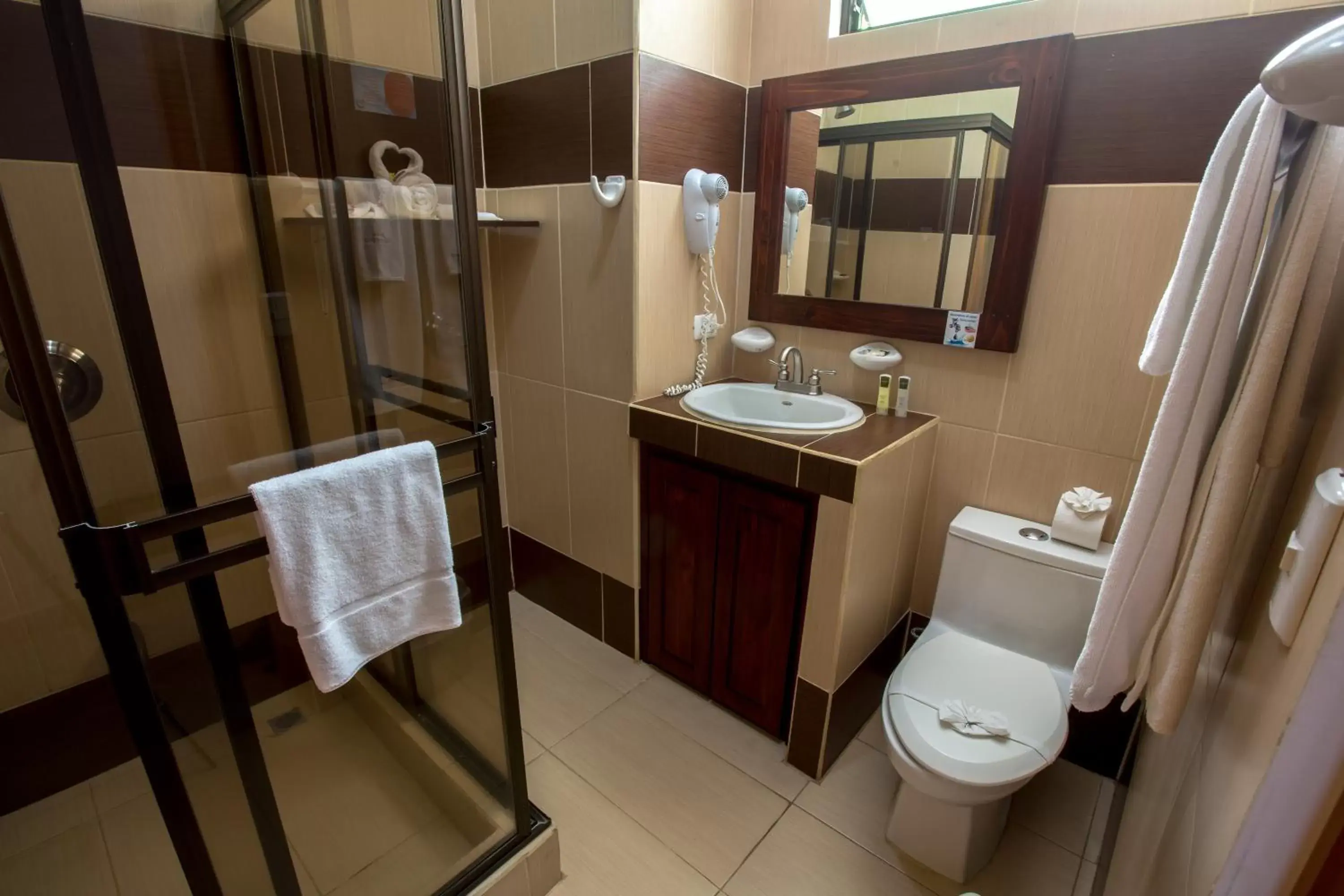 Bathroom in Hotel Arenas en Punta Leona