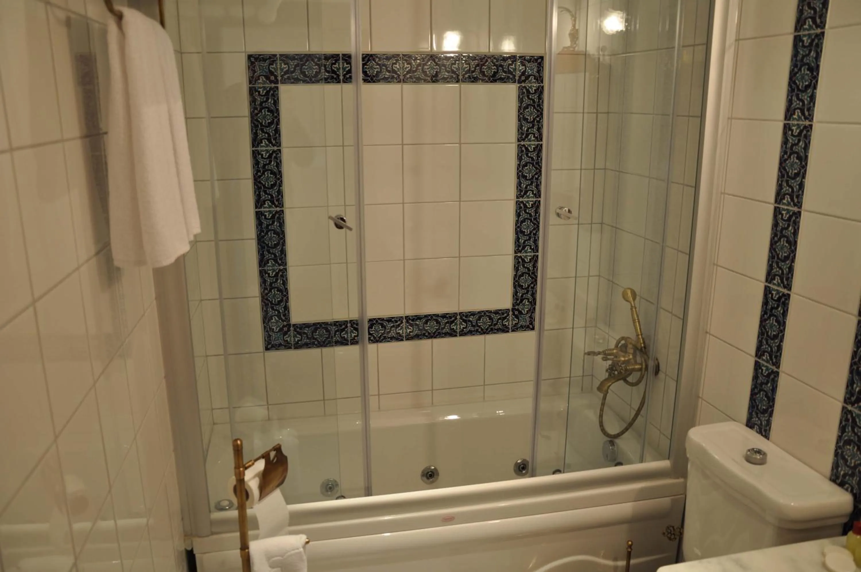 Aruna Boutique Hotel