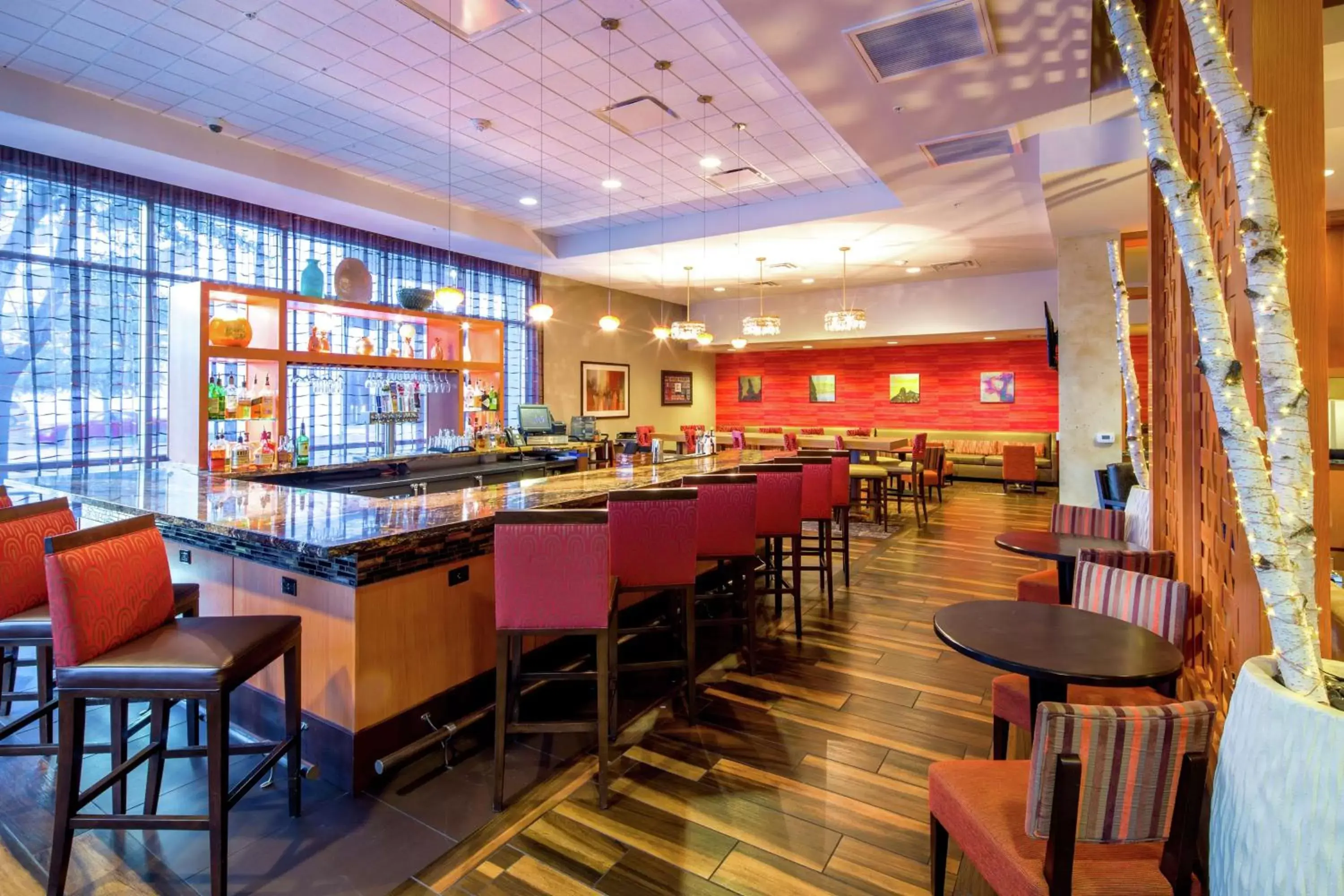 Lounge or bar, Restaurant/Places to Eat in Hampton Inn Houston Downtown