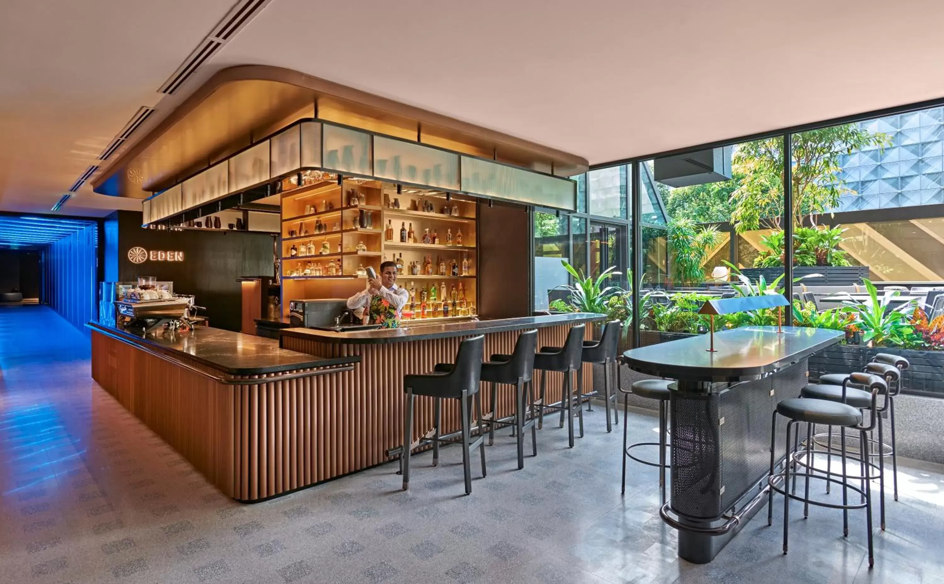 Lounge or bar, Lounge/Bar in Pullman Singapore Orchard