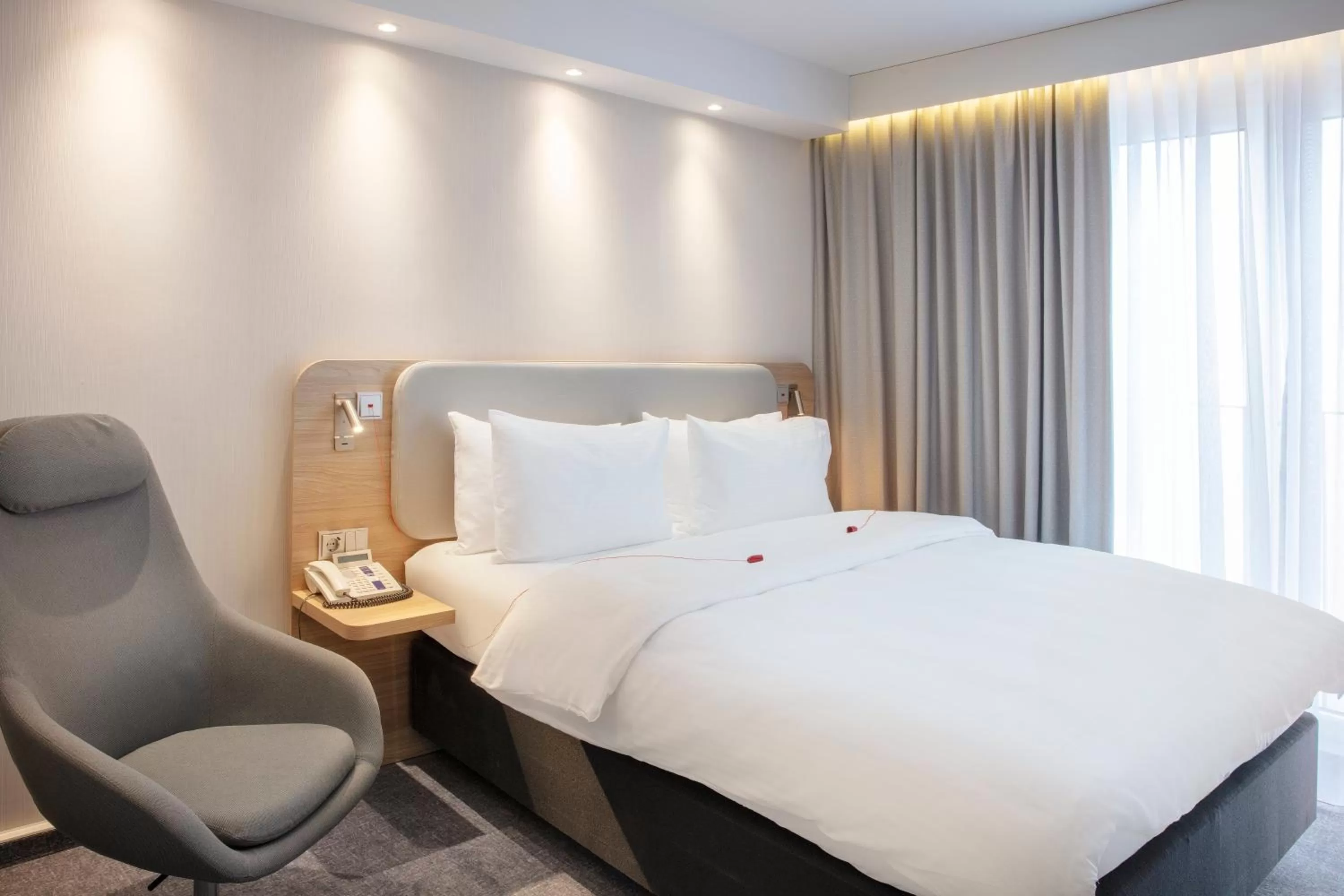 Photo of the whole room, Bed in Holiday Inn Express Baden-Baden by IHG