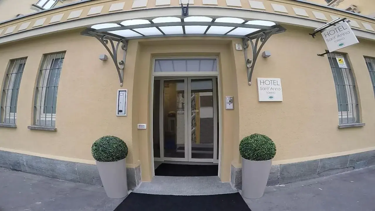 Facade/entrance in Hotel Sant'Anna