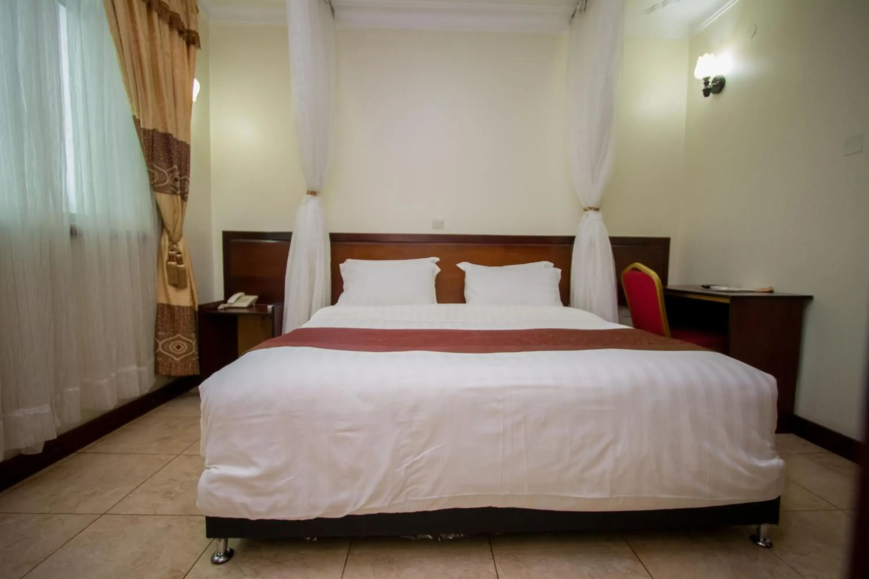 Photo of the whole room, Bed in Casa Miltu Hotel