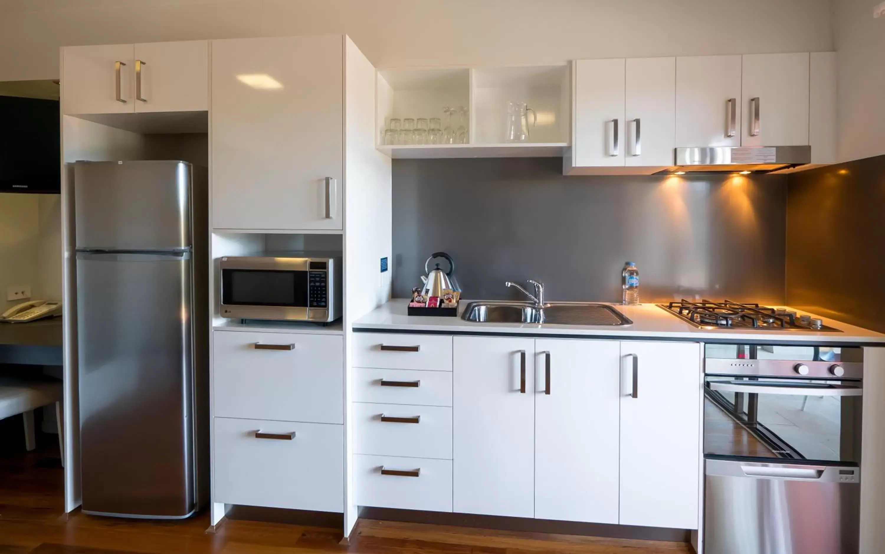 Kitchen or kitchenette, Kitchen/Kitchenette in Essence Apartments Chermside