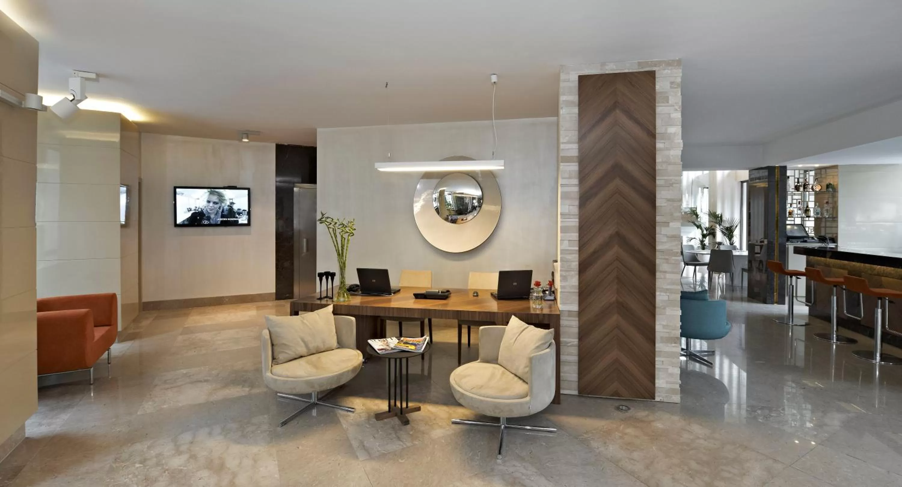 Lounge or bar in Ramada by Wyndham Istanbul Grand Bazaar