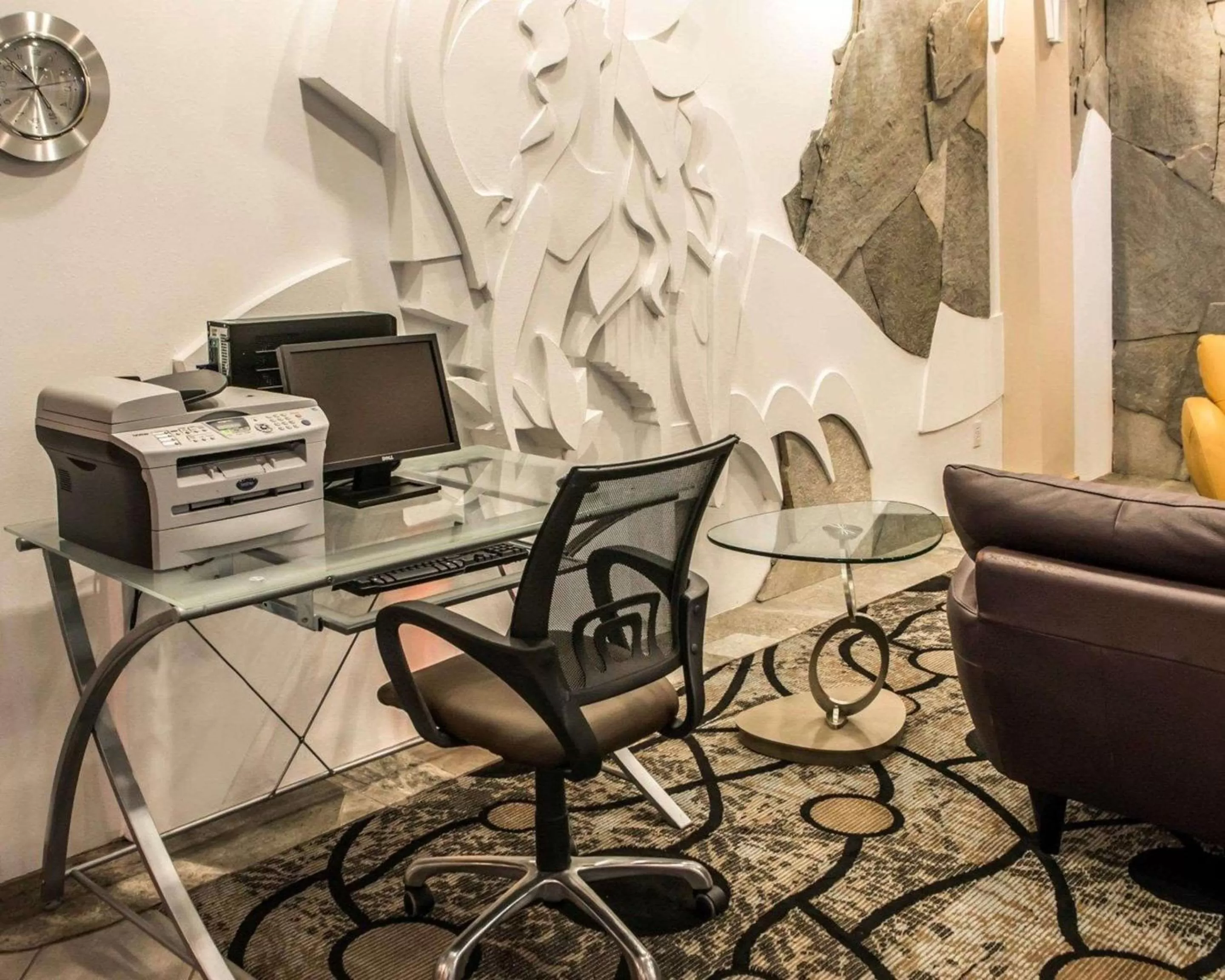 On site in Comfort Suites Monroeville - Pittsburgh East