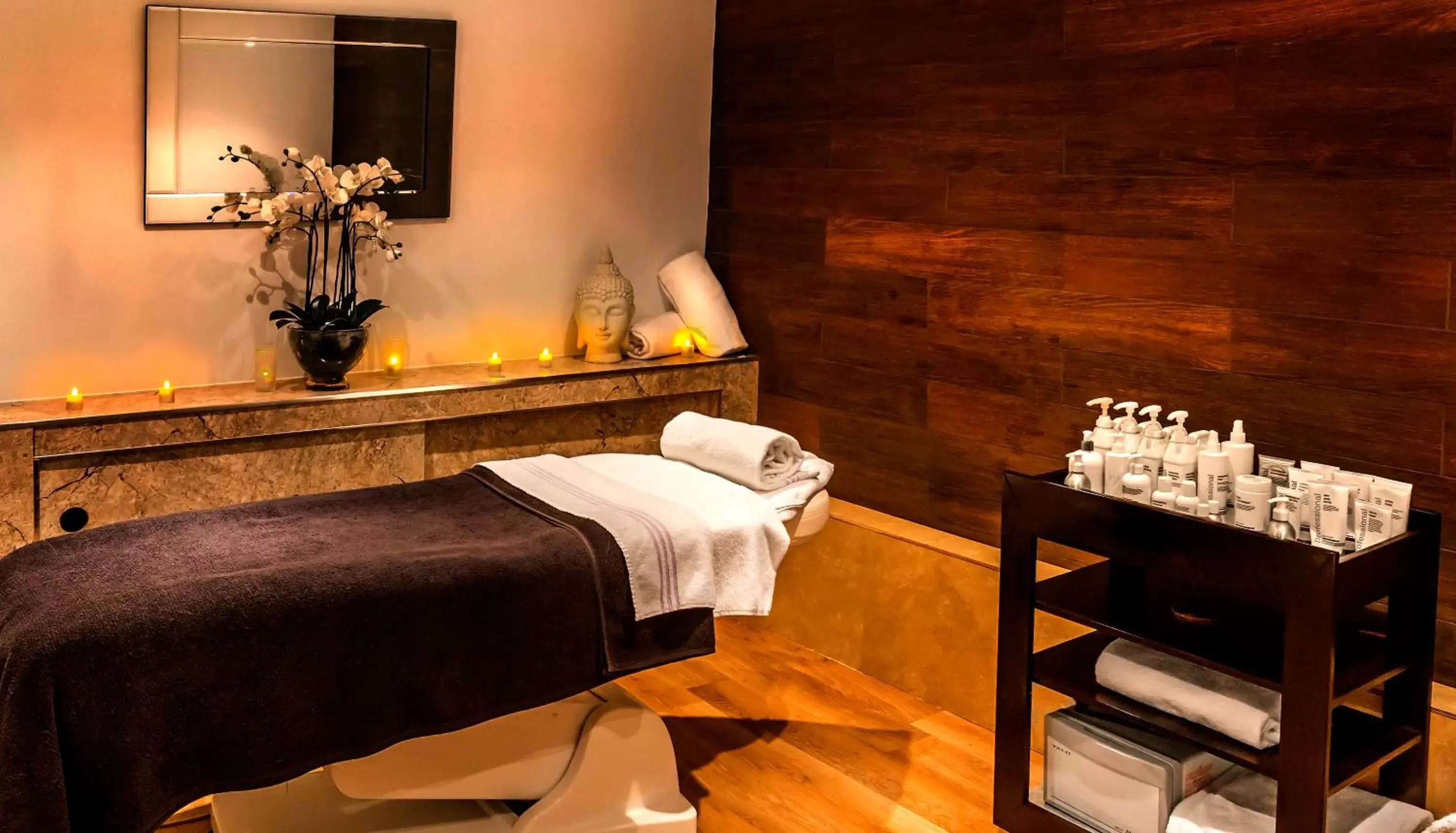 Massage, Spa/Wellness in Best Western Plus The Connaught Hotel and Spa
