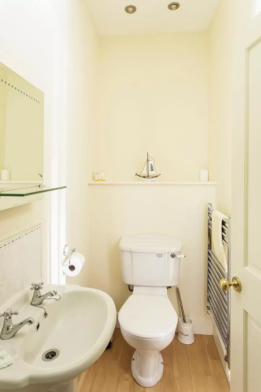 Double Room - single occupancy in Church Farm B&B near Telford and Ironbridge Double Room - single occupancy in Church Farm B&B near Telford and Ironbridge