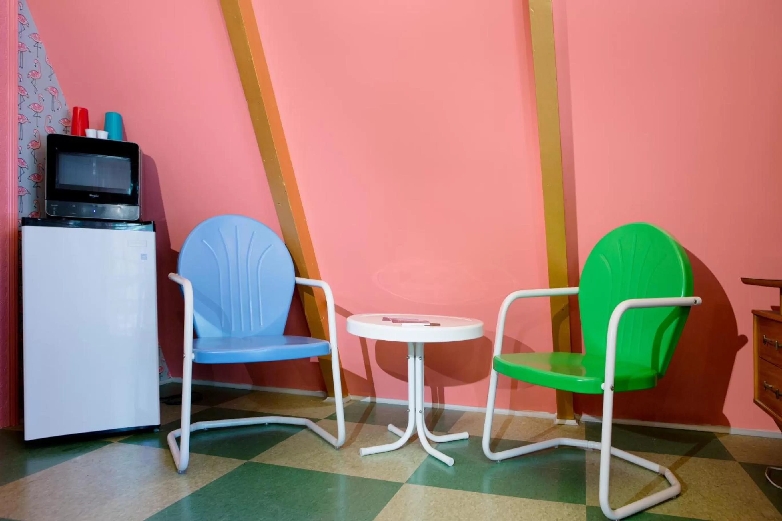 Seating Area in Hicksville Pines Chalets & Motel