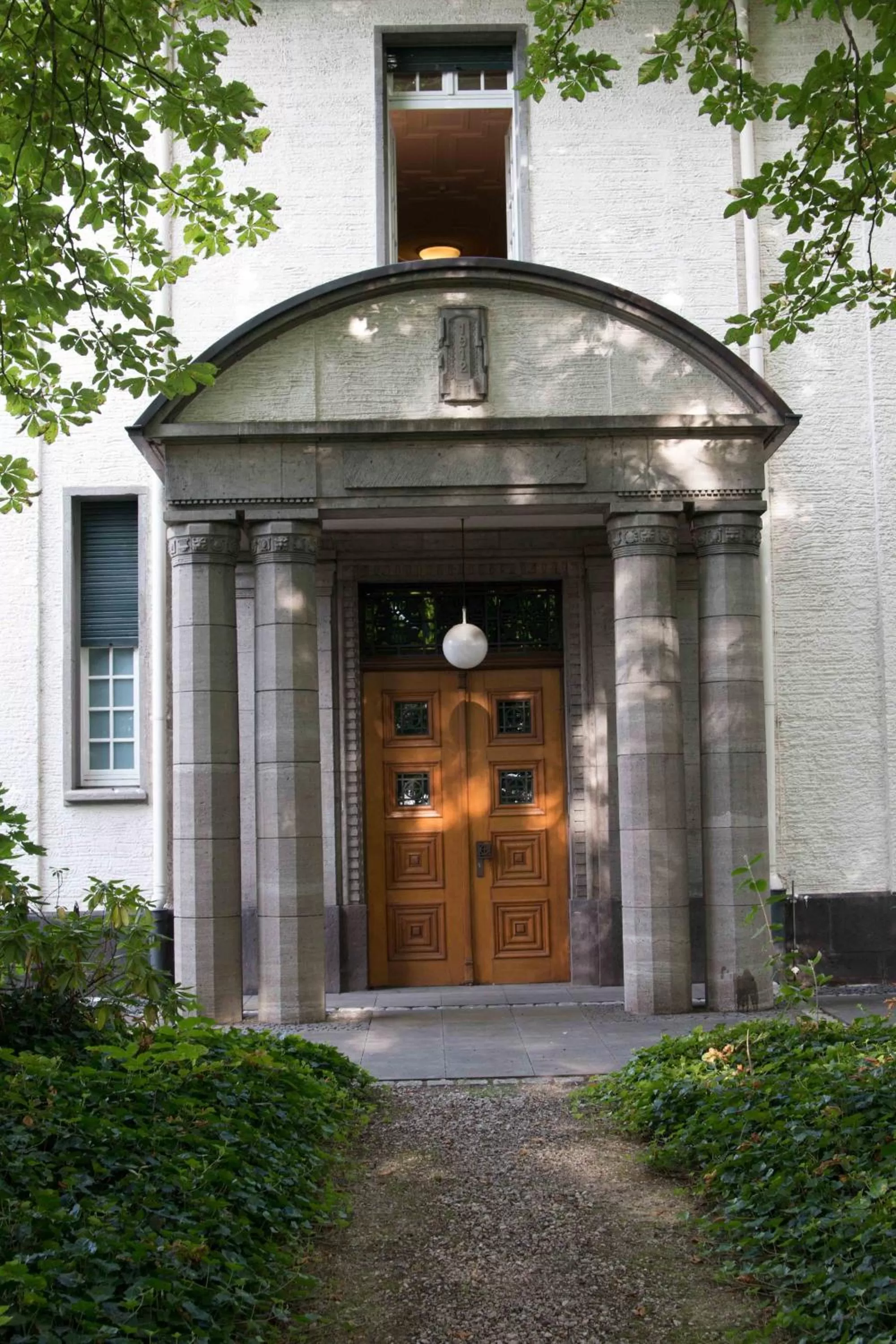 Facade/entrance in Tagungsvilla Weißer Berg