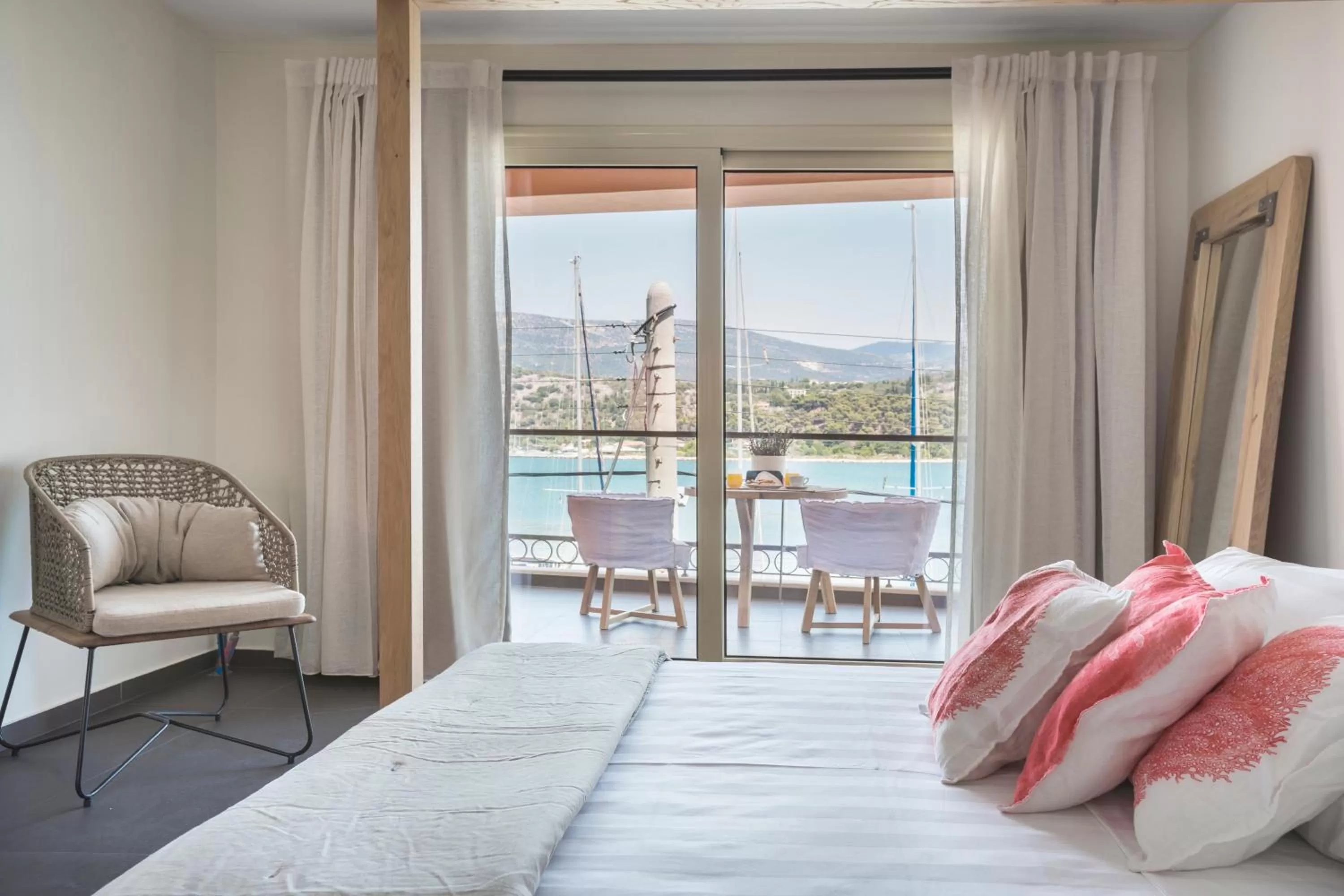 Bedroom, Bed in Argostoli Marina Suites