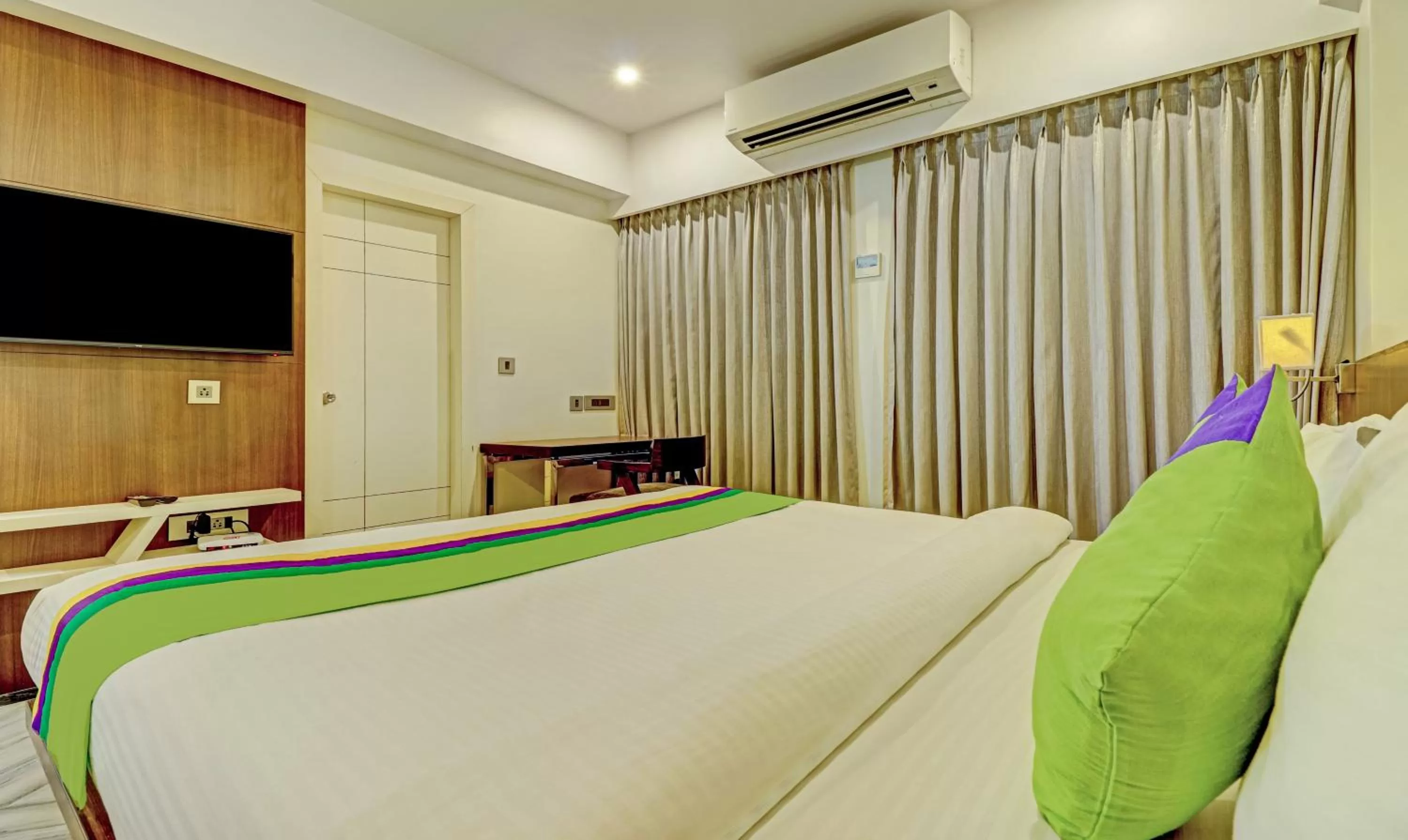 Bedroom, Bed in Treebo Seaesta RK Beach