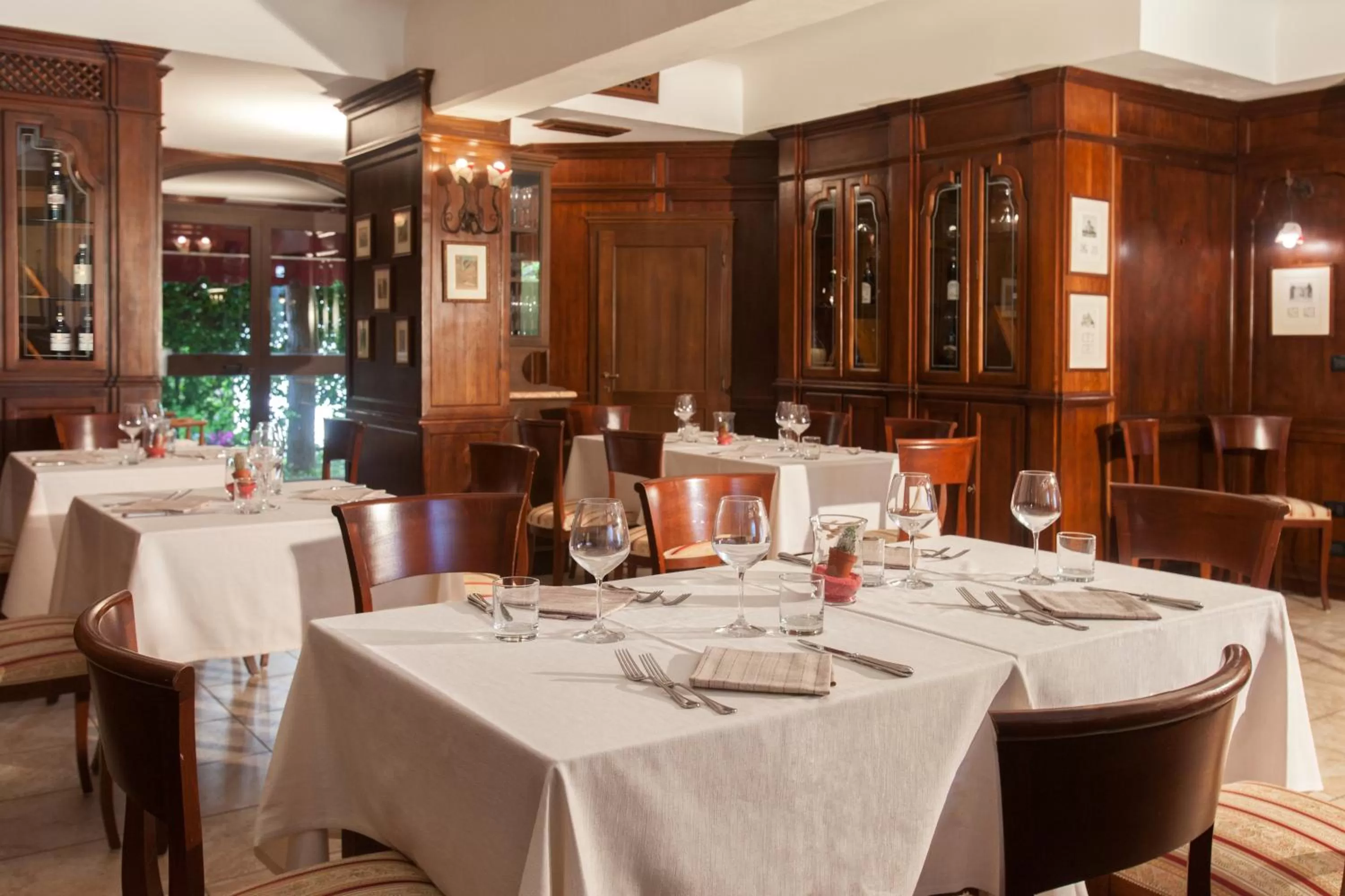 Restaurant/places to eat in Hotel San Gregorio