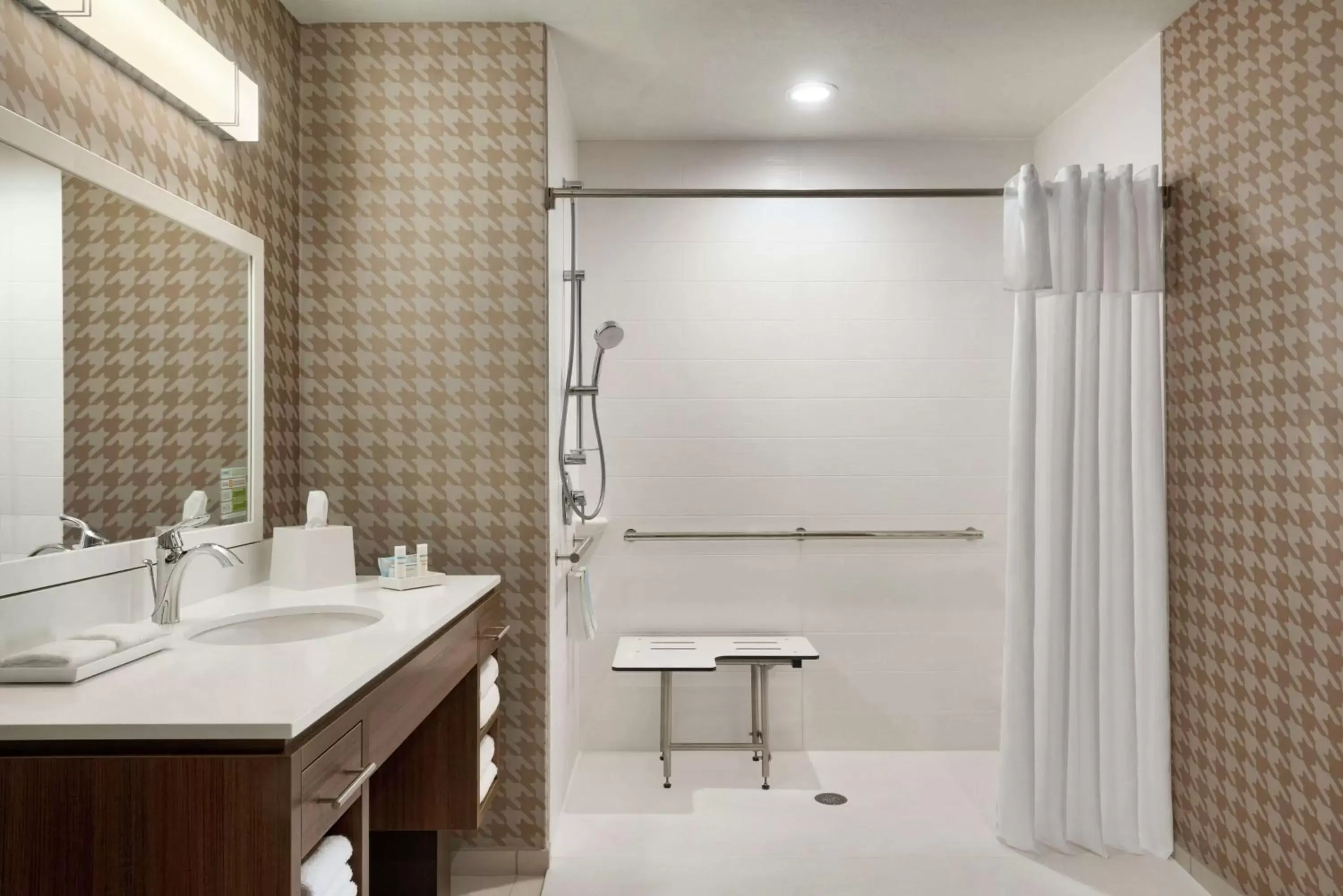 Bathroom in Home2 Suites By Hilton Bismarck