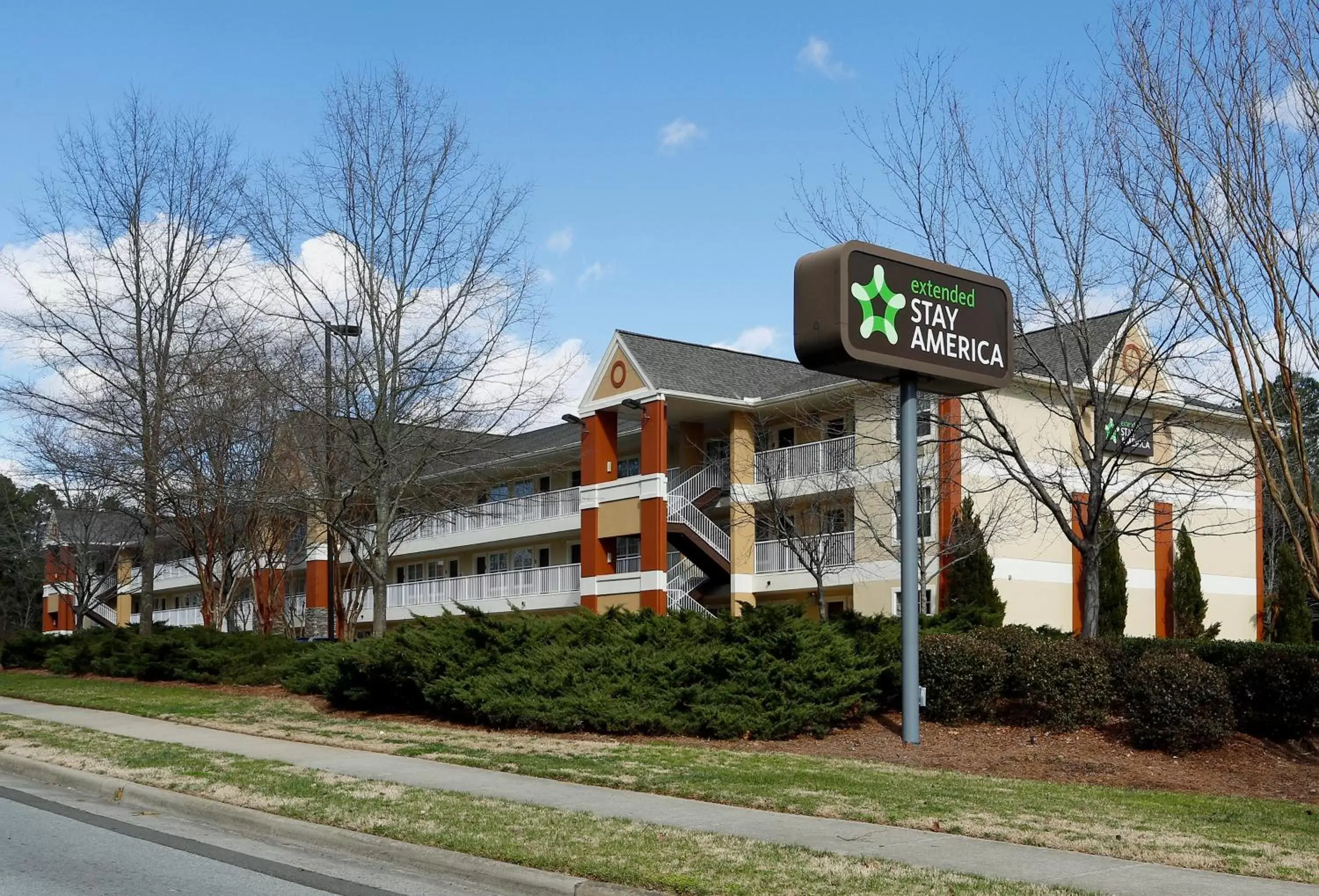 Property building in Extended Stay America Select Suites - Durham - University