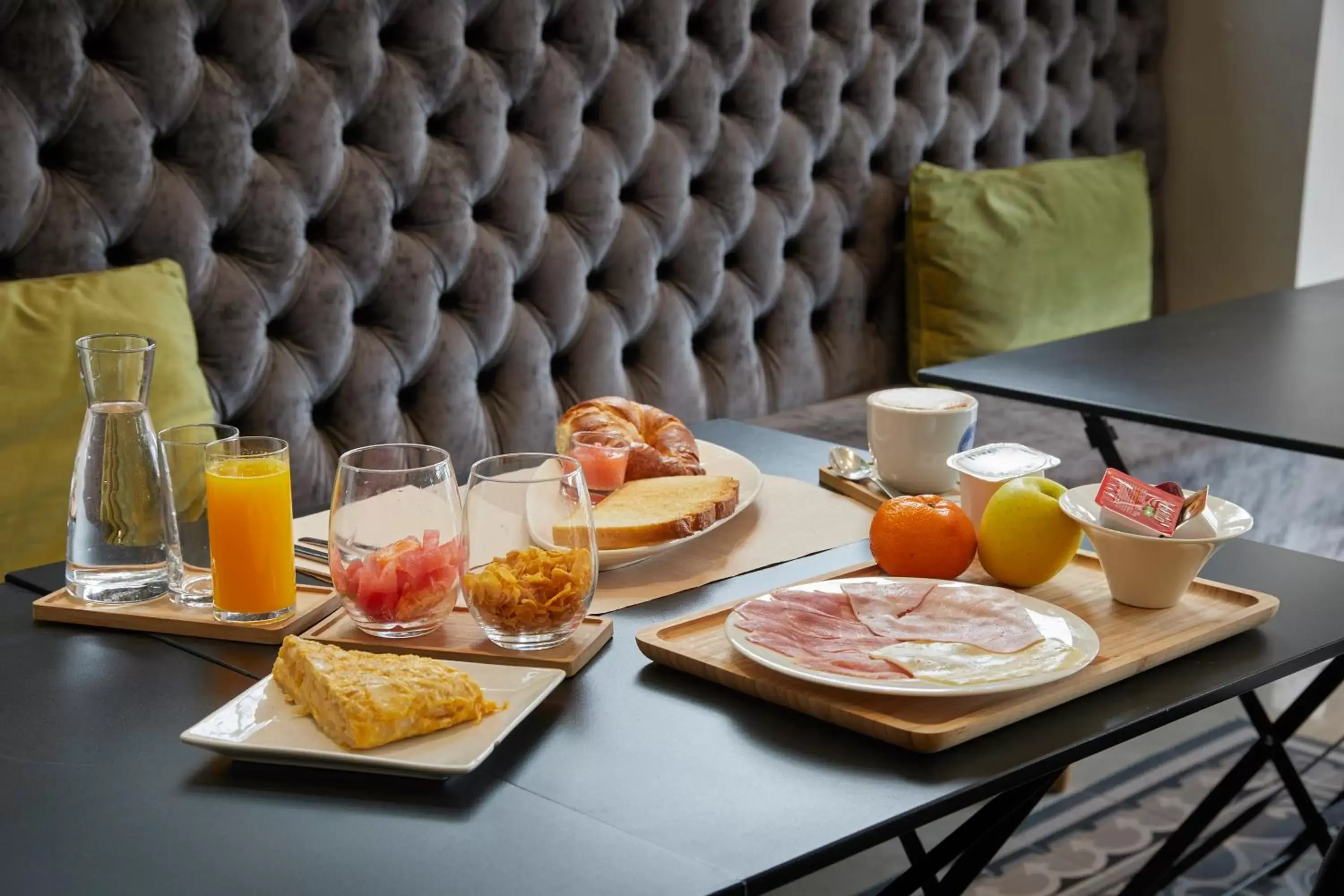 Breakfast in Hotel Iriguibel Huarte Pamplona