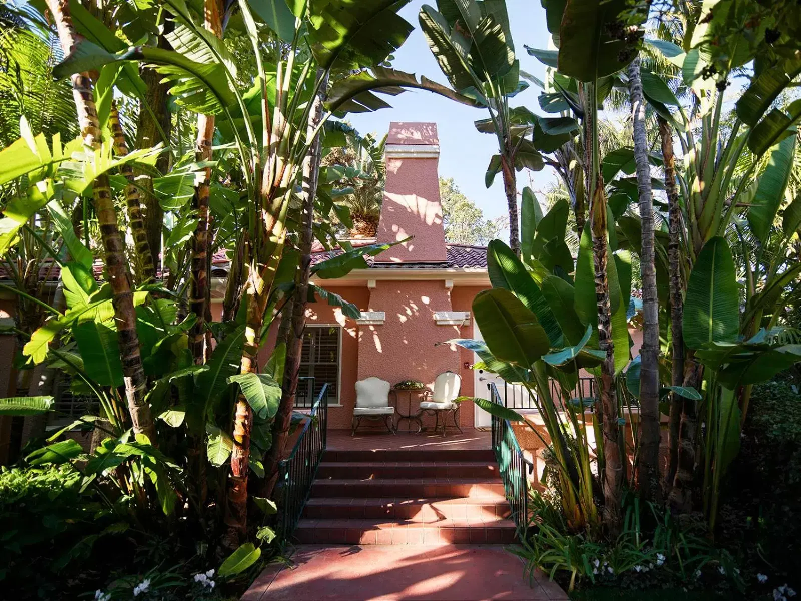 Garden in The Beverly Hills Hotel - Dorchester Collection